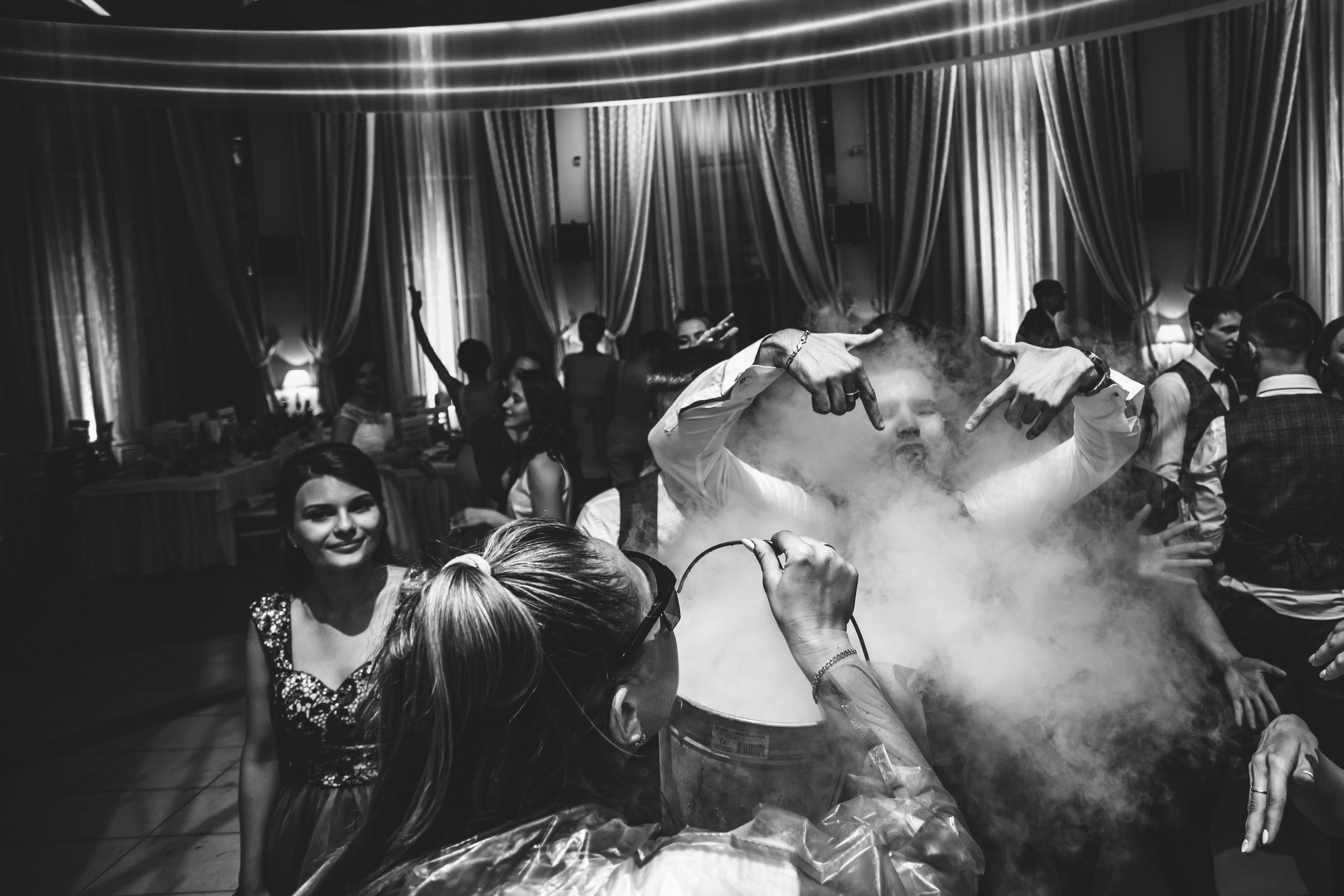 Фотосессия выпускного медицинского университета. Свадебный фотограф в Витебске Дмитрий Кувшинов