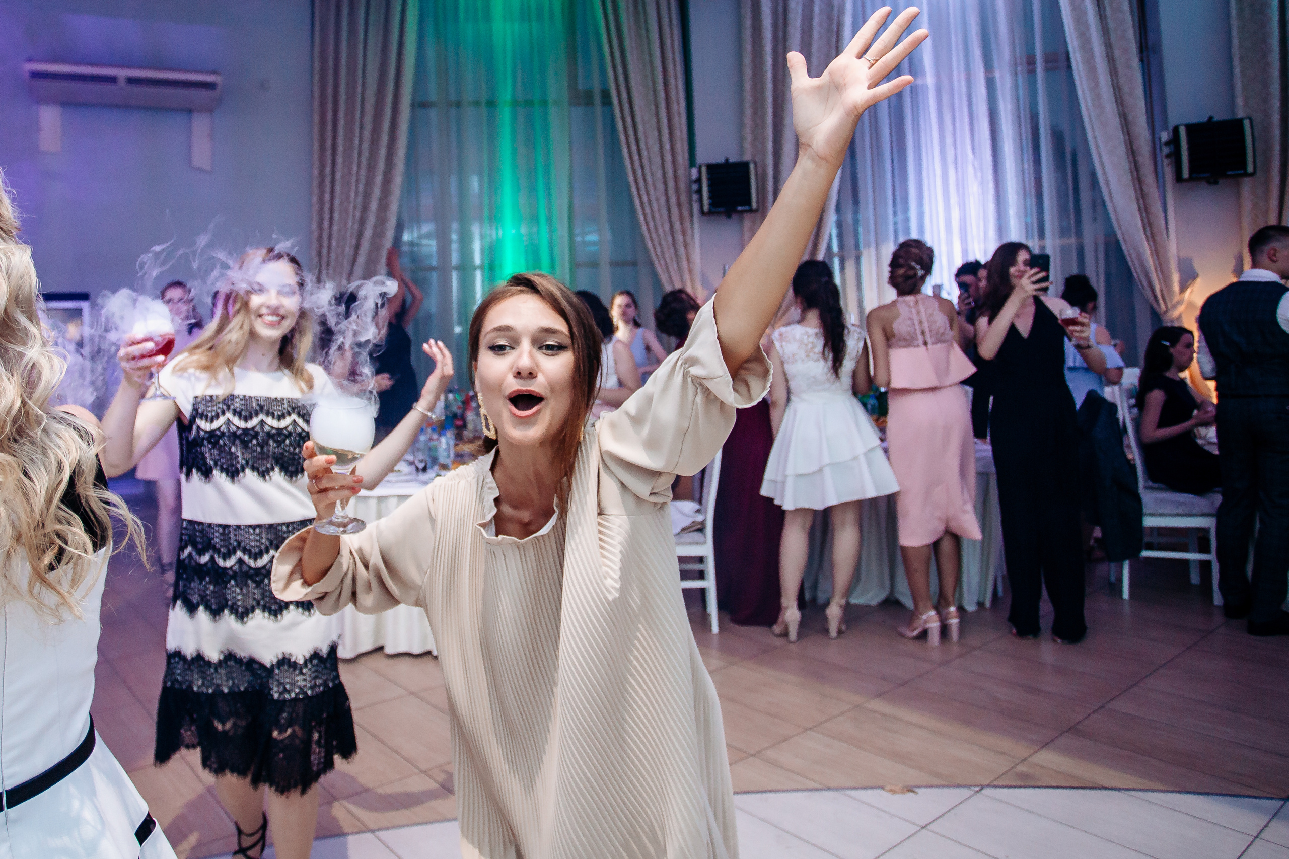 Фотосессия выпускного медицинского университета. Свадебный фотограф в Витебске Дмитрий Кувшинов