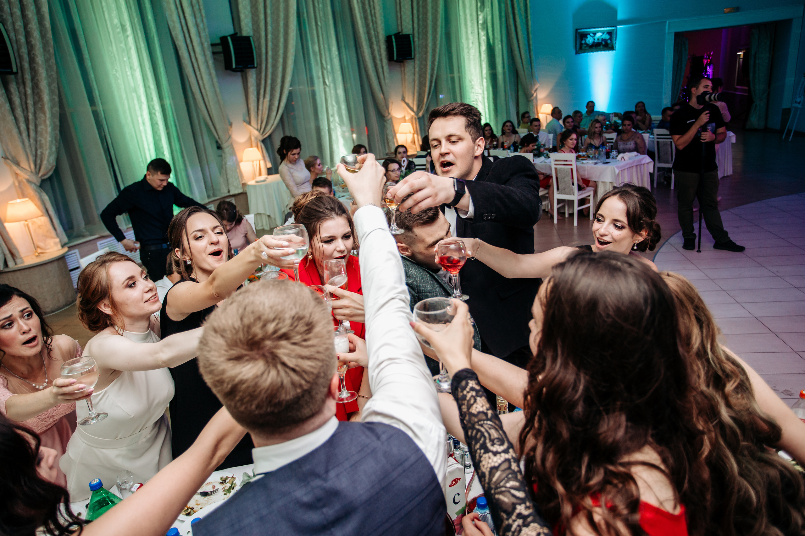 Фотосессия выпускного медицинского университета. Свадебный фотограф в Витебске Дмитрий Кувшинов