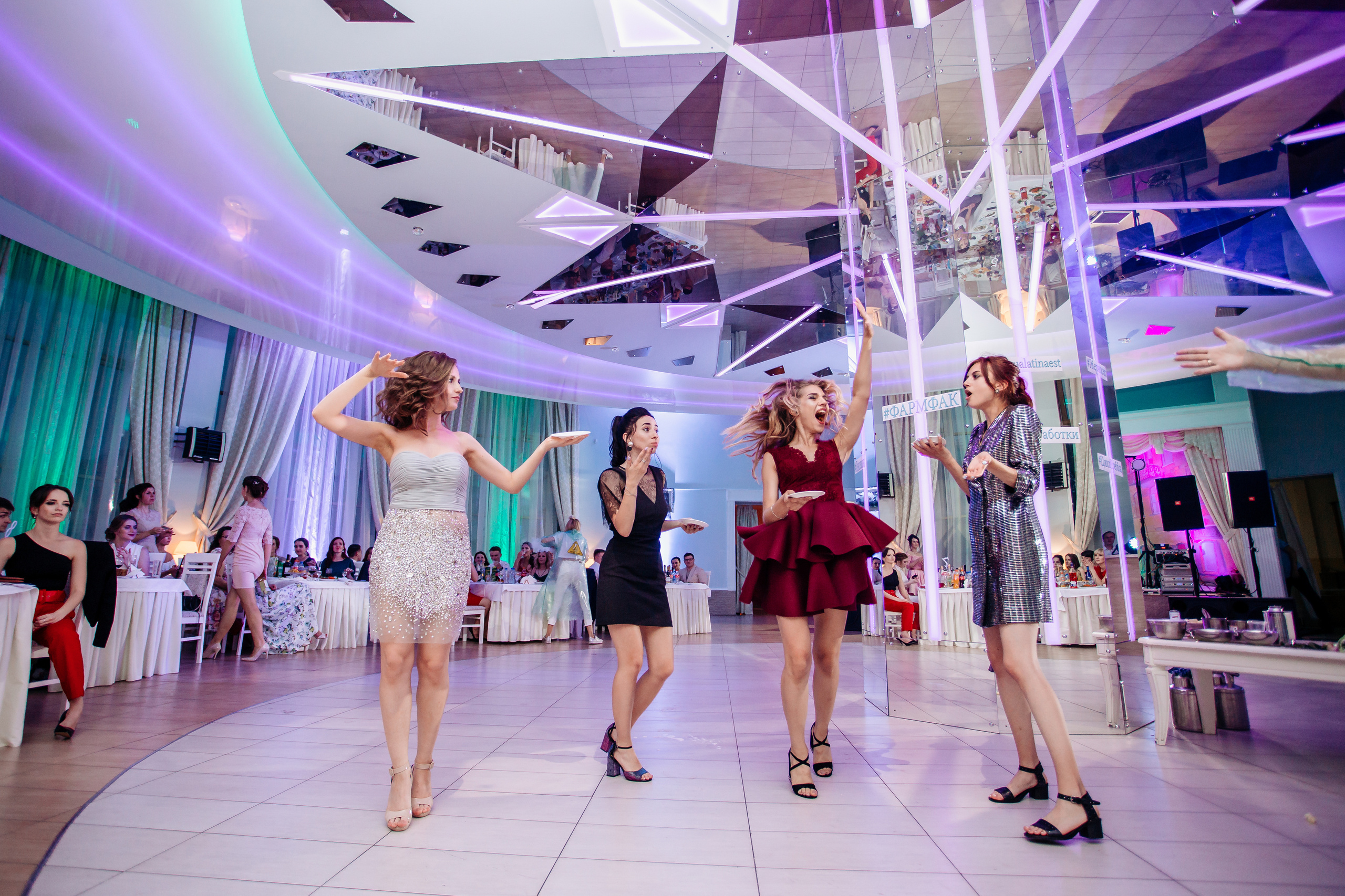 Фотосессия выпускного медицинского университета. Свадебный фотограф в Витебске Дмитрий Кувшинов