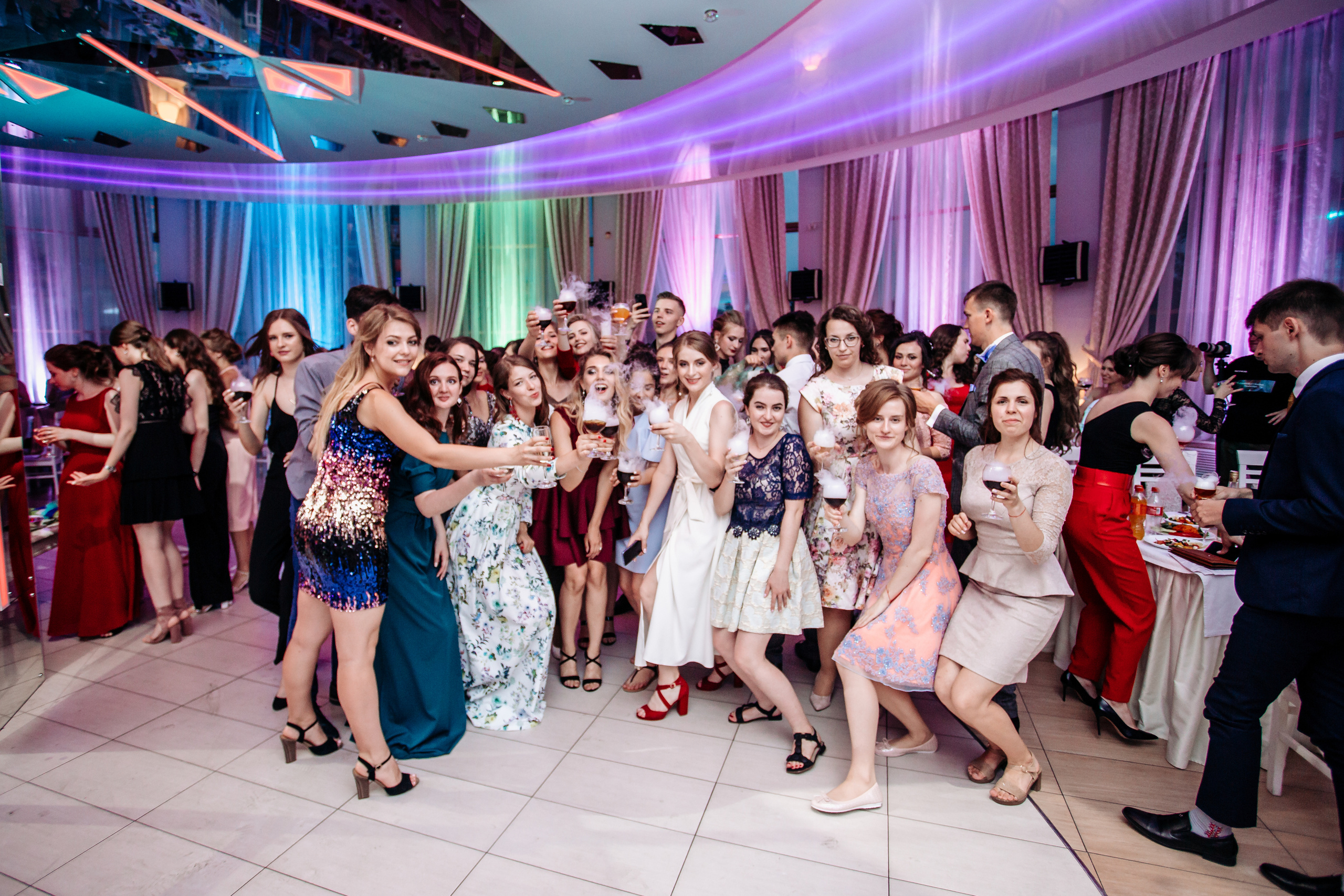 Фотосессия выпускного медицинского университета. Свадебный фотограф в Витебске Дмитрий Кувшинов