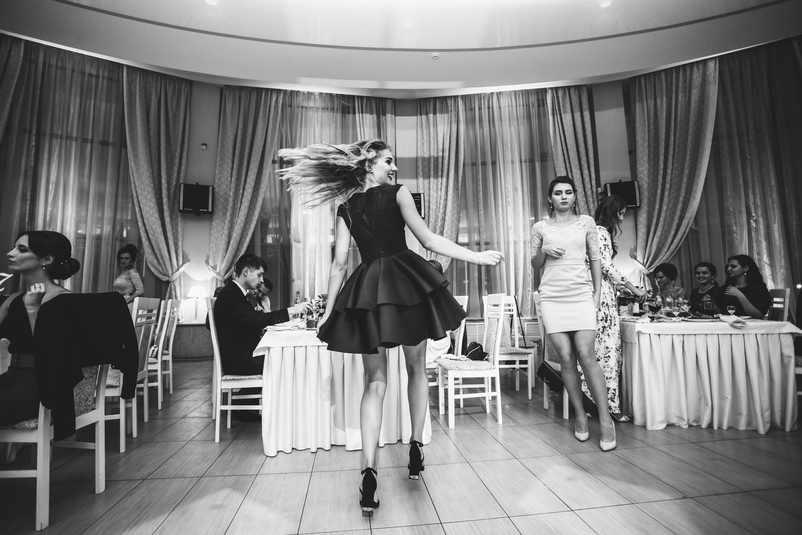 Фотосессия выпускного медицинского университета. Свадебный фотограф в Витебске Дмитрий Кувшинов