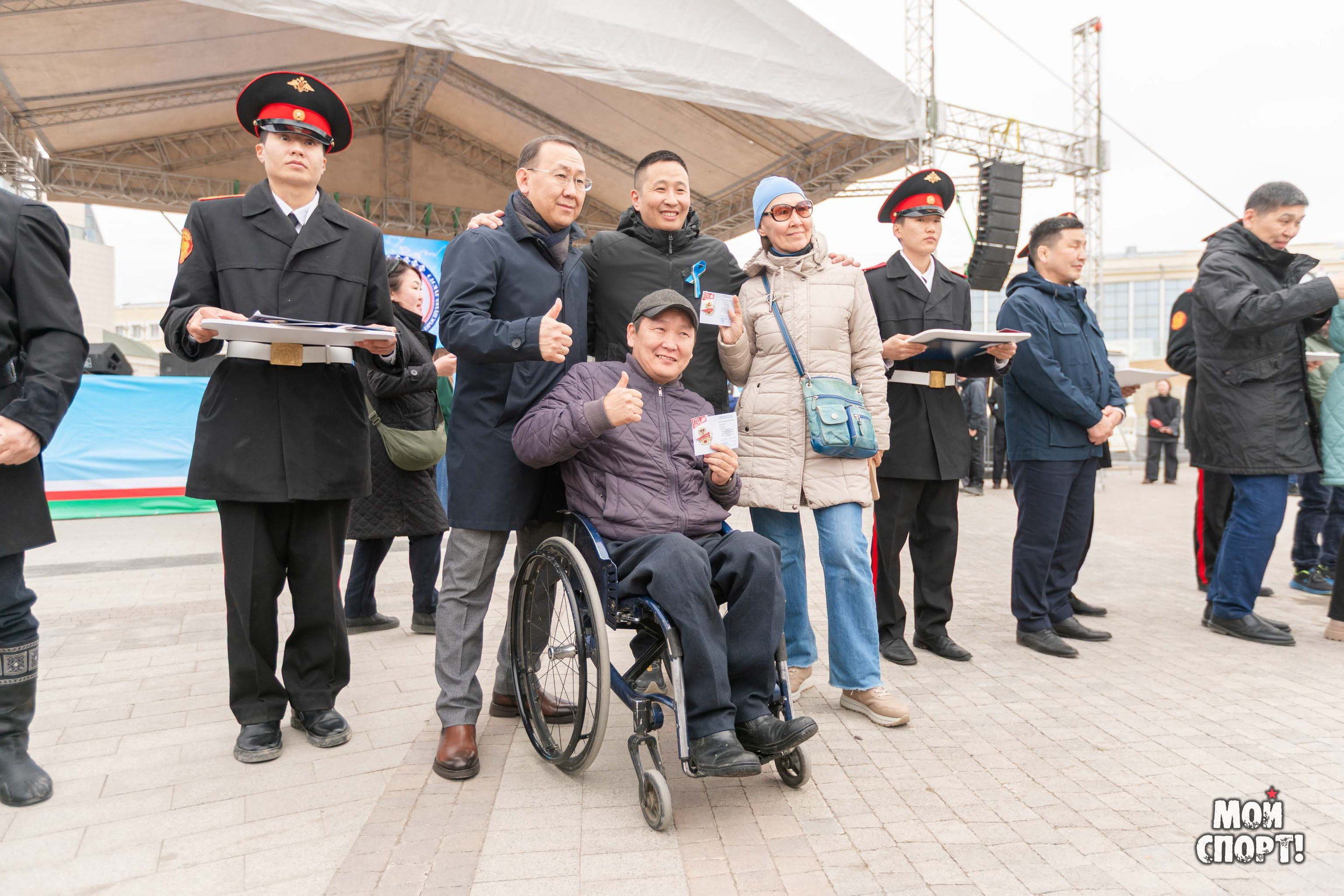 Торжественная церемония вручения знаков отличия ВФСК «ГТО» в День Республики Саха (Якутия). Студия «Мой Спорт!» — все о спорте в Якутии