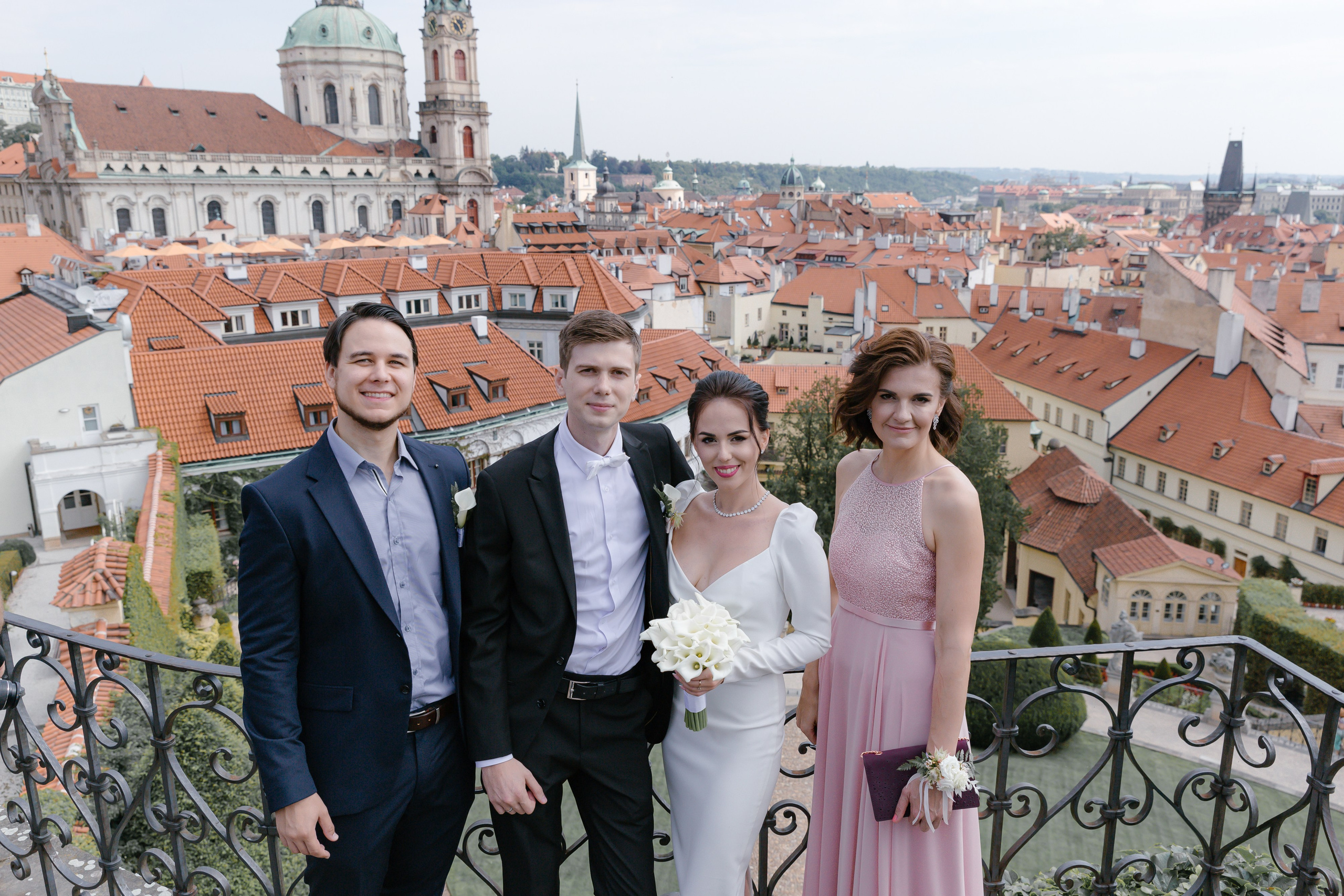 Alex & Julia. Wedding Photographer