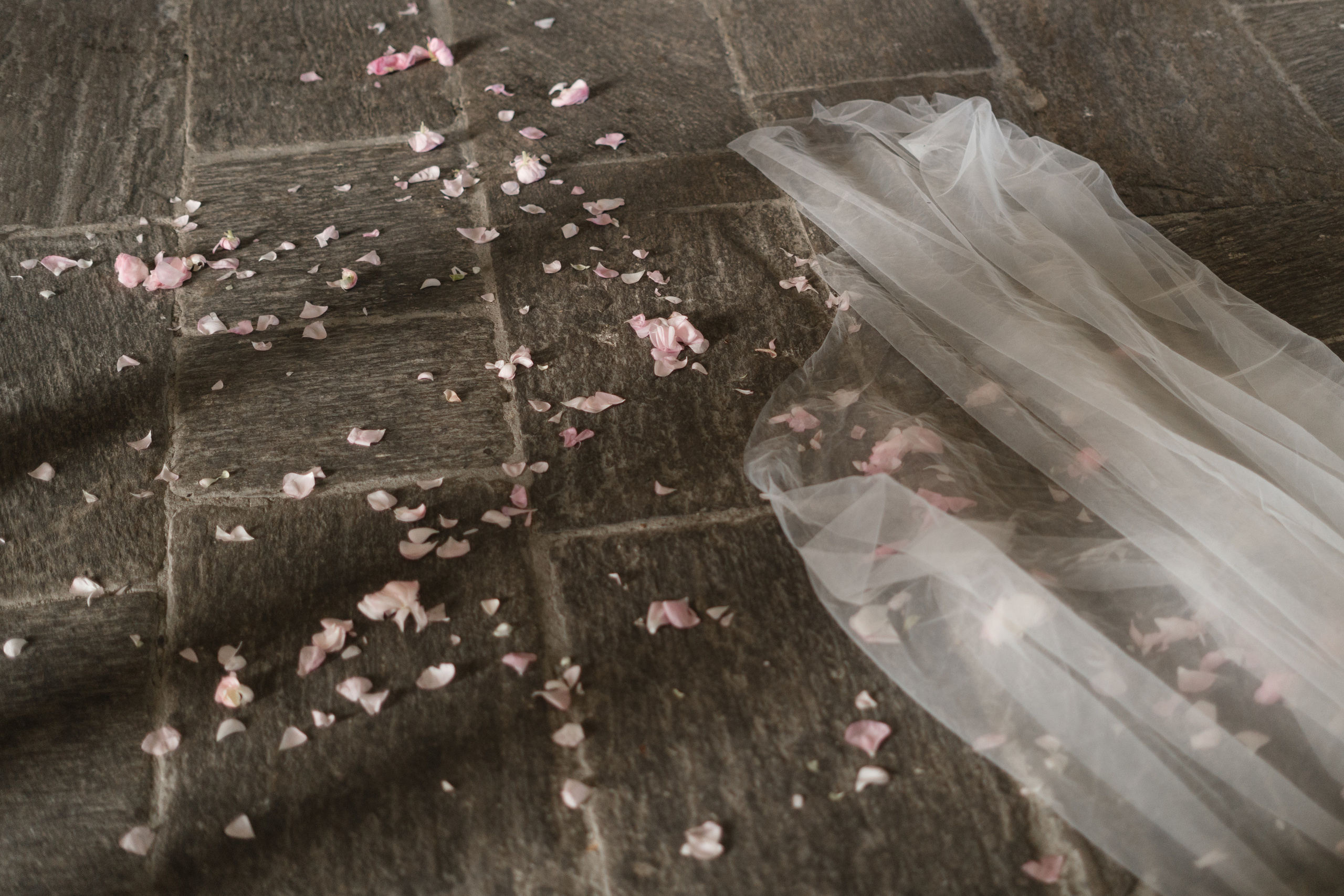 Wedding in Milan. Valeria Coconova Photographer Italy Como Milan