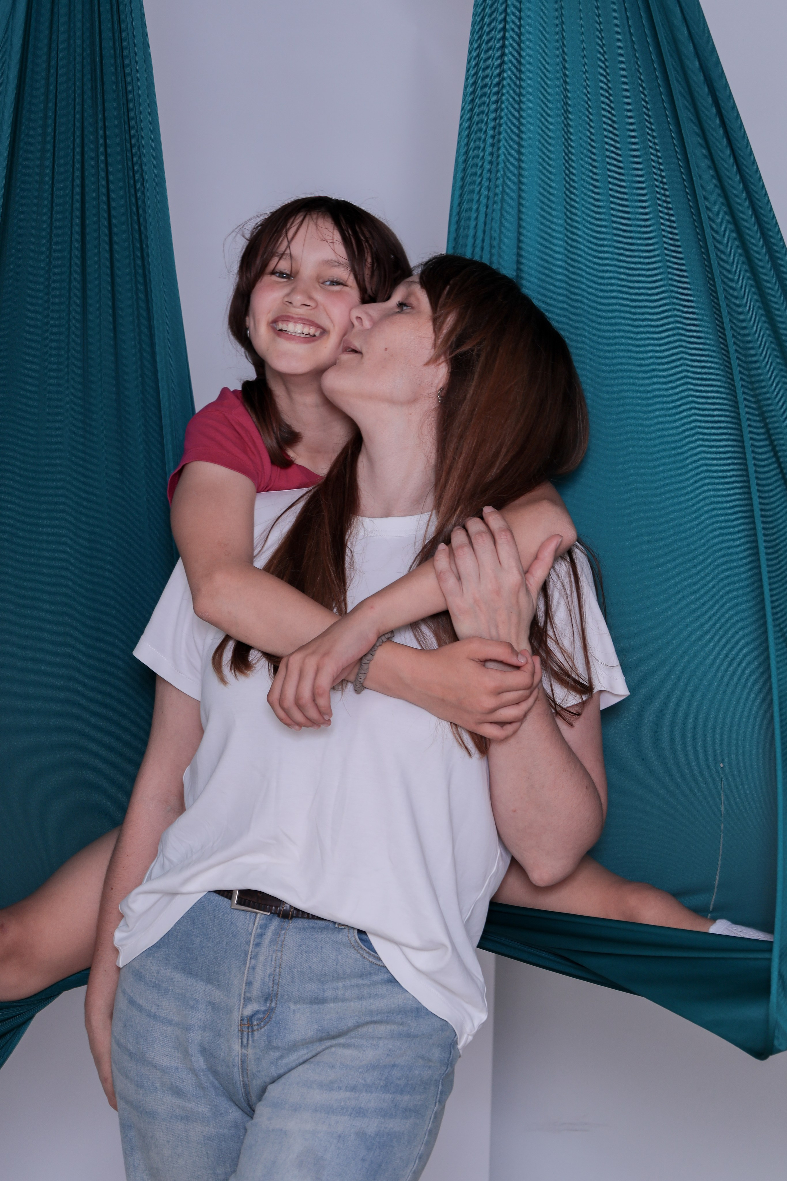 Детская аэройога. Фотограф Надршина Лилия