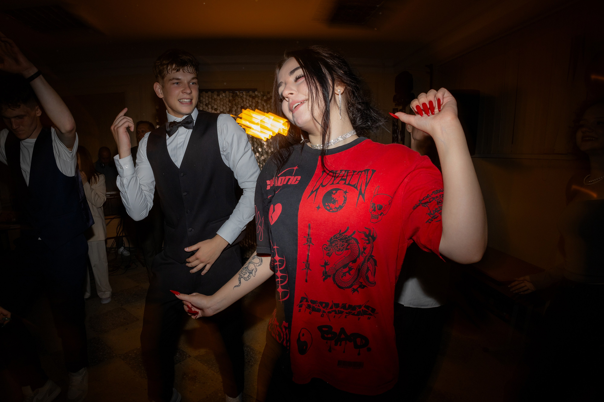 Школьный выпускной 2024 год в Соколе (Минск). Свадебный фотограф в Минске/Беларуси Сергей Спиридонов