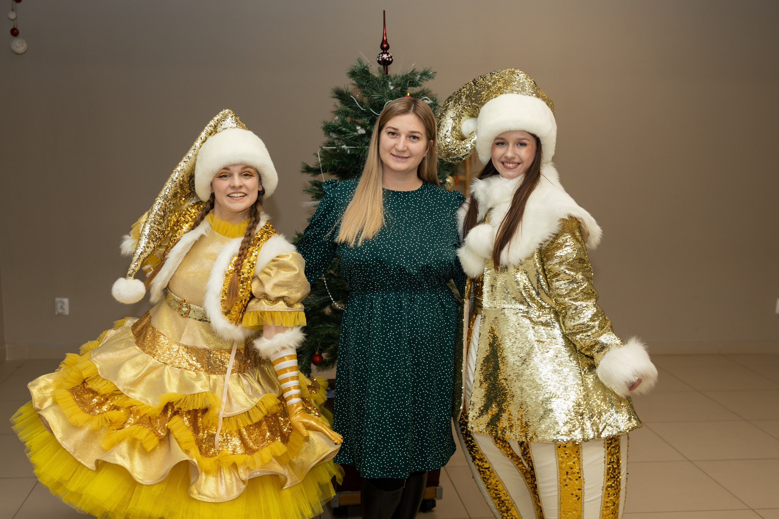 ЛогоЁлка2024. Семейный фотограф в Рязани и Рязанской области