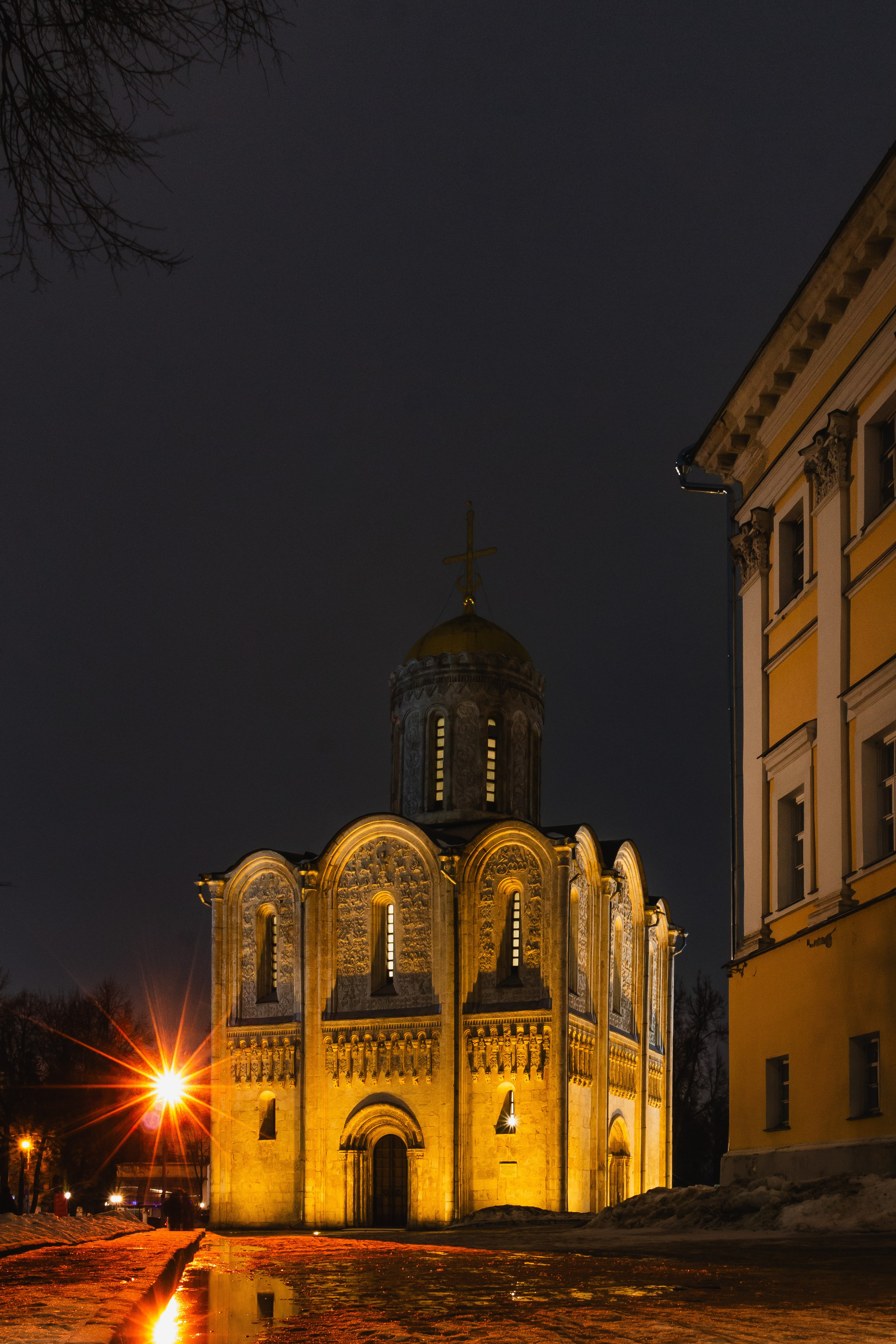 Дмитриевский собор во Владимире