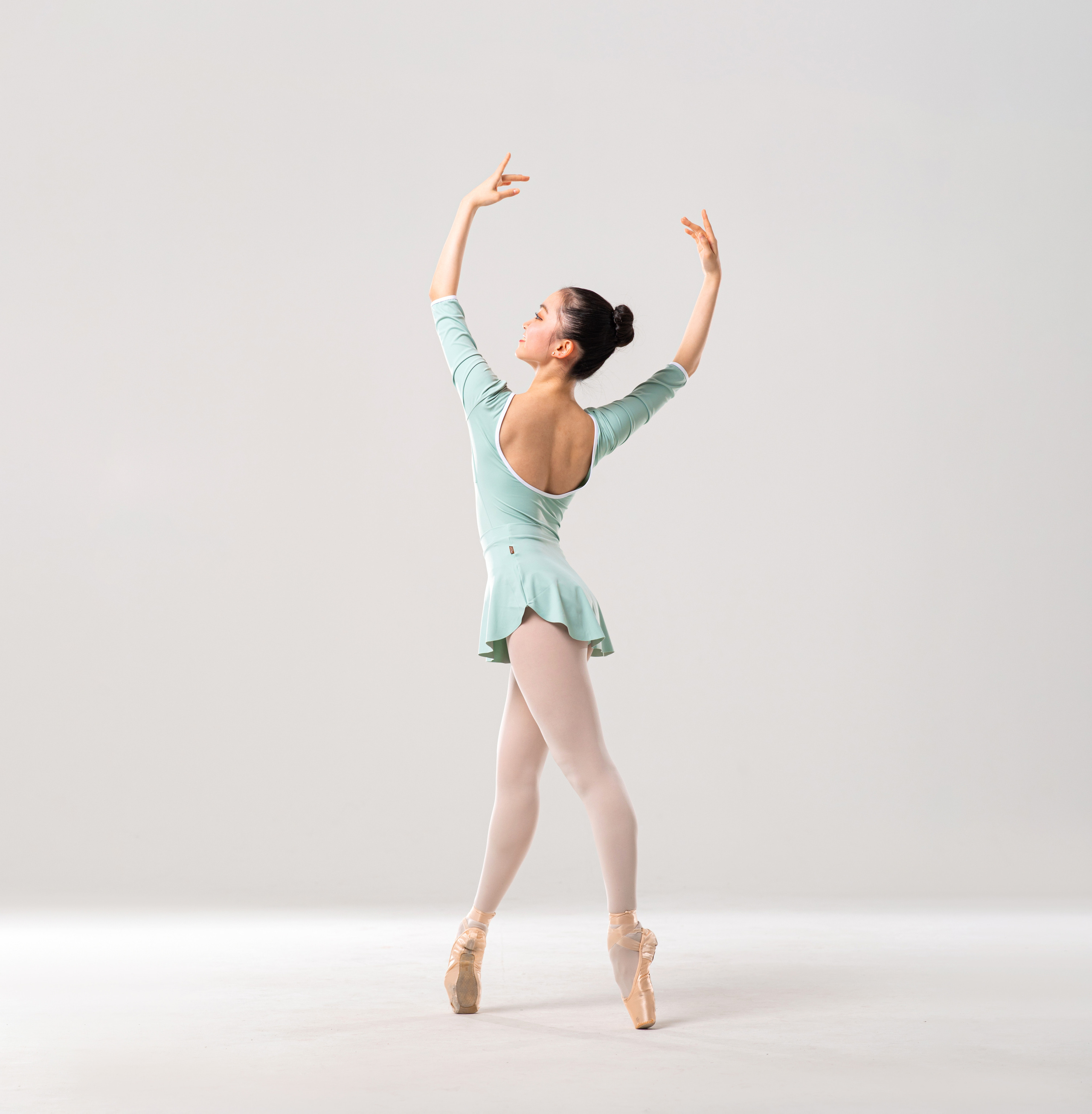 Купальник балетный с юбочкой напрокат бесплатно. Балетный фотограф Алина Ханько — Душа Балета