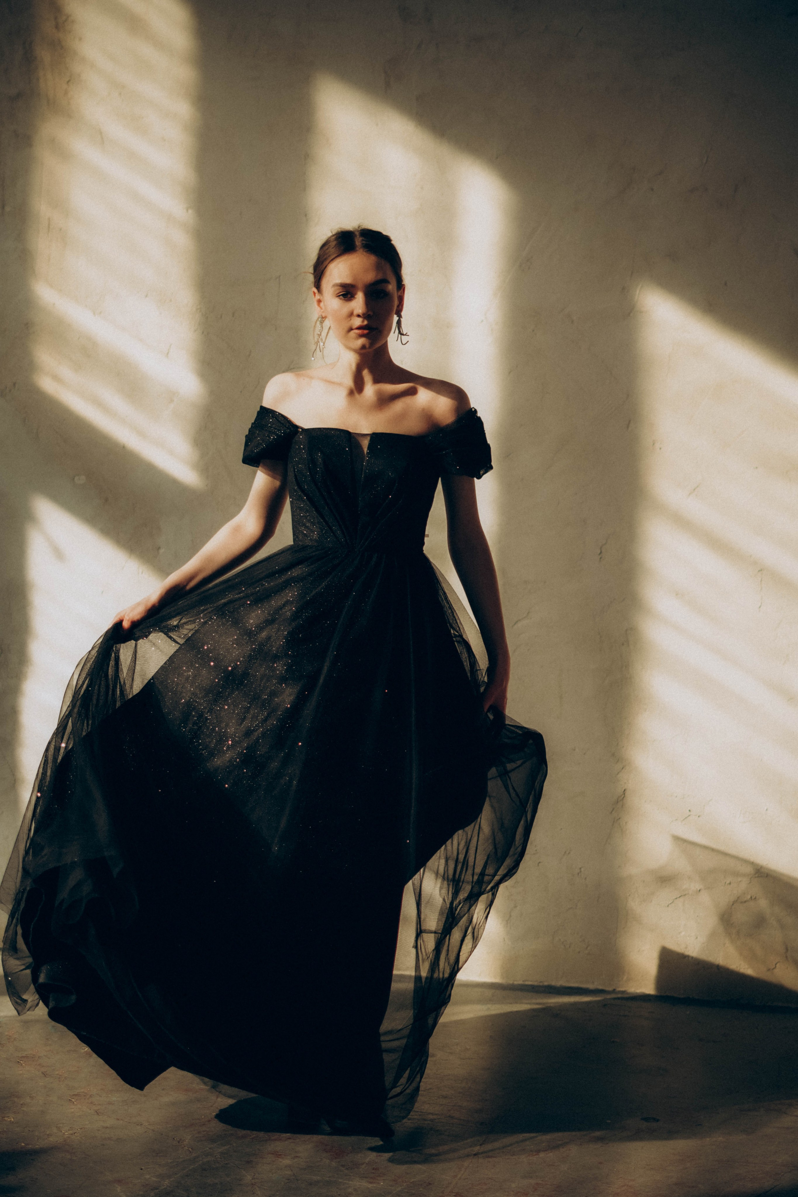 Олеся. Фотосессия в студии с солнечным светом. Портретный фотограф Дарья Бахматова | Нижний Новгород