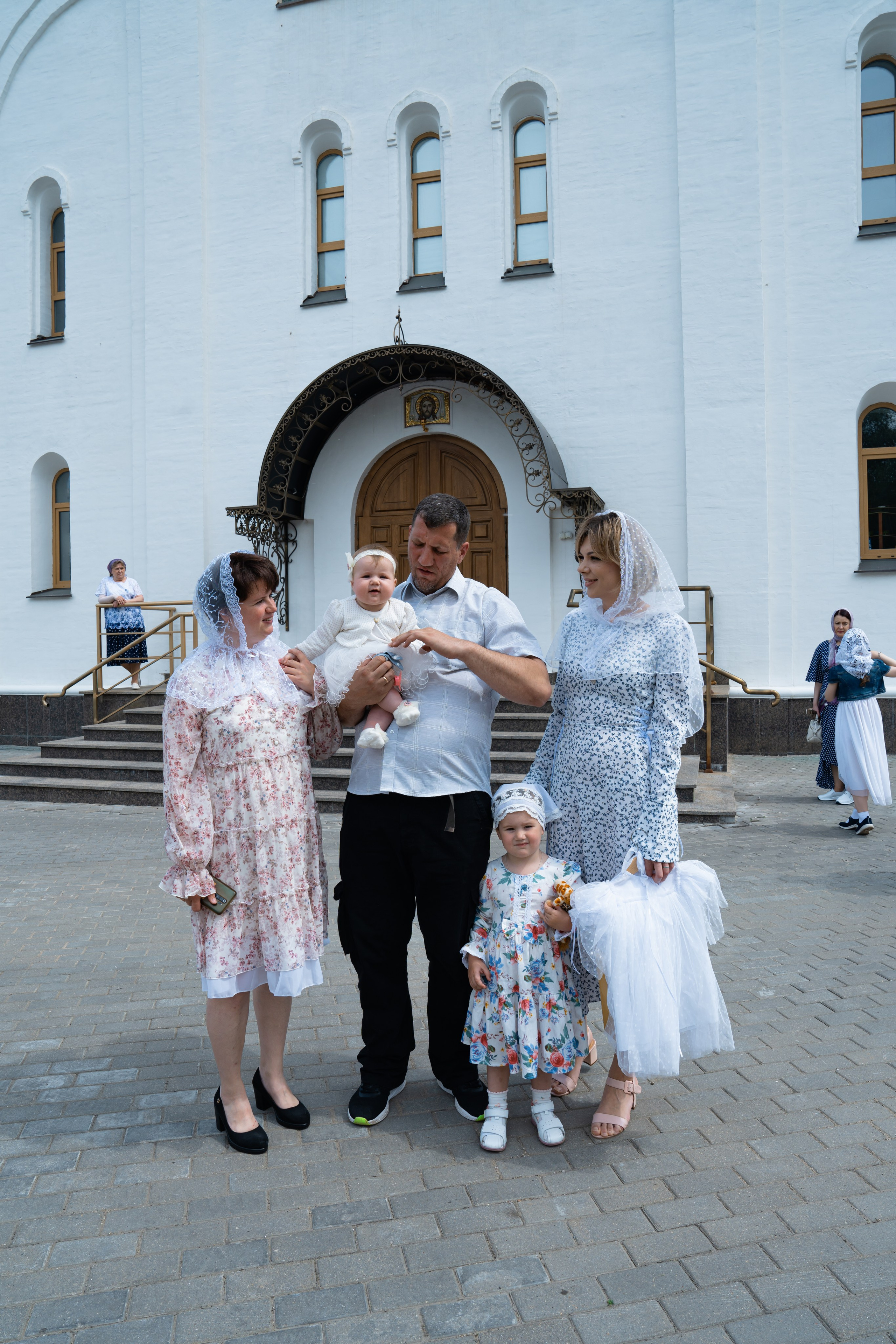 Таинство Крещения Евгении. Крамер Юлиана детский и семейный фотограф