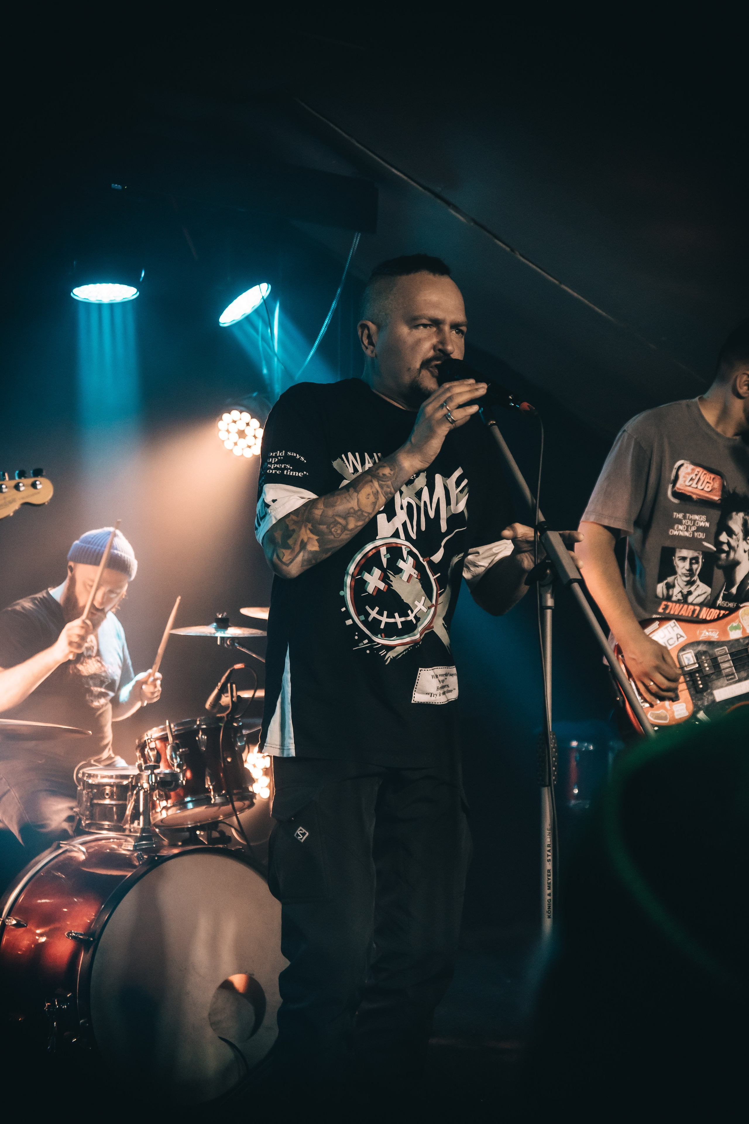 ДМЦ. Красноярск, 16.02.2025, бар 64/6. Фотограф Регина Крикунова г. Красноярск