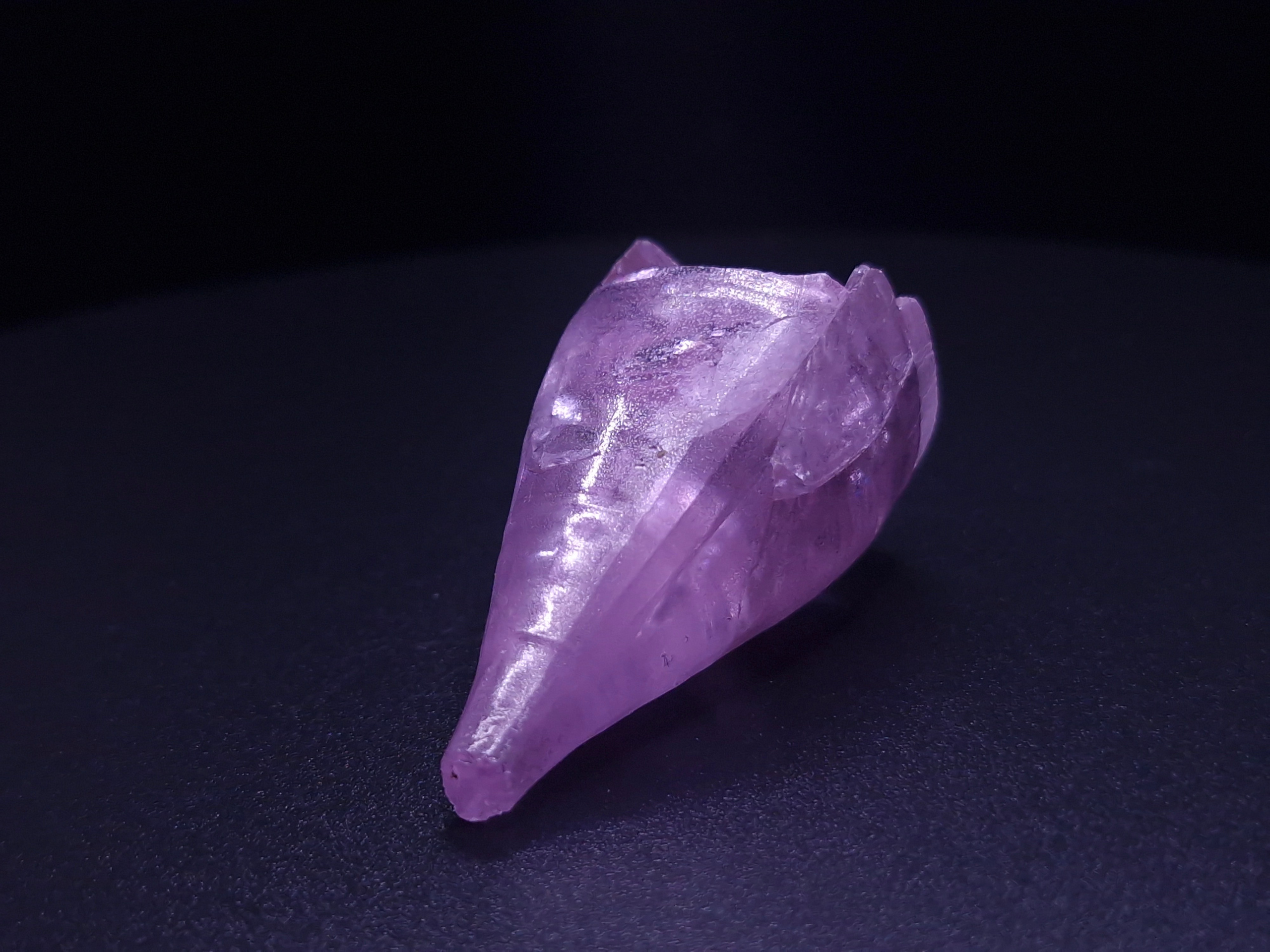 Искусственный гранат YAG. YAG garnet иттрий алюминиевый гранат ИАГ