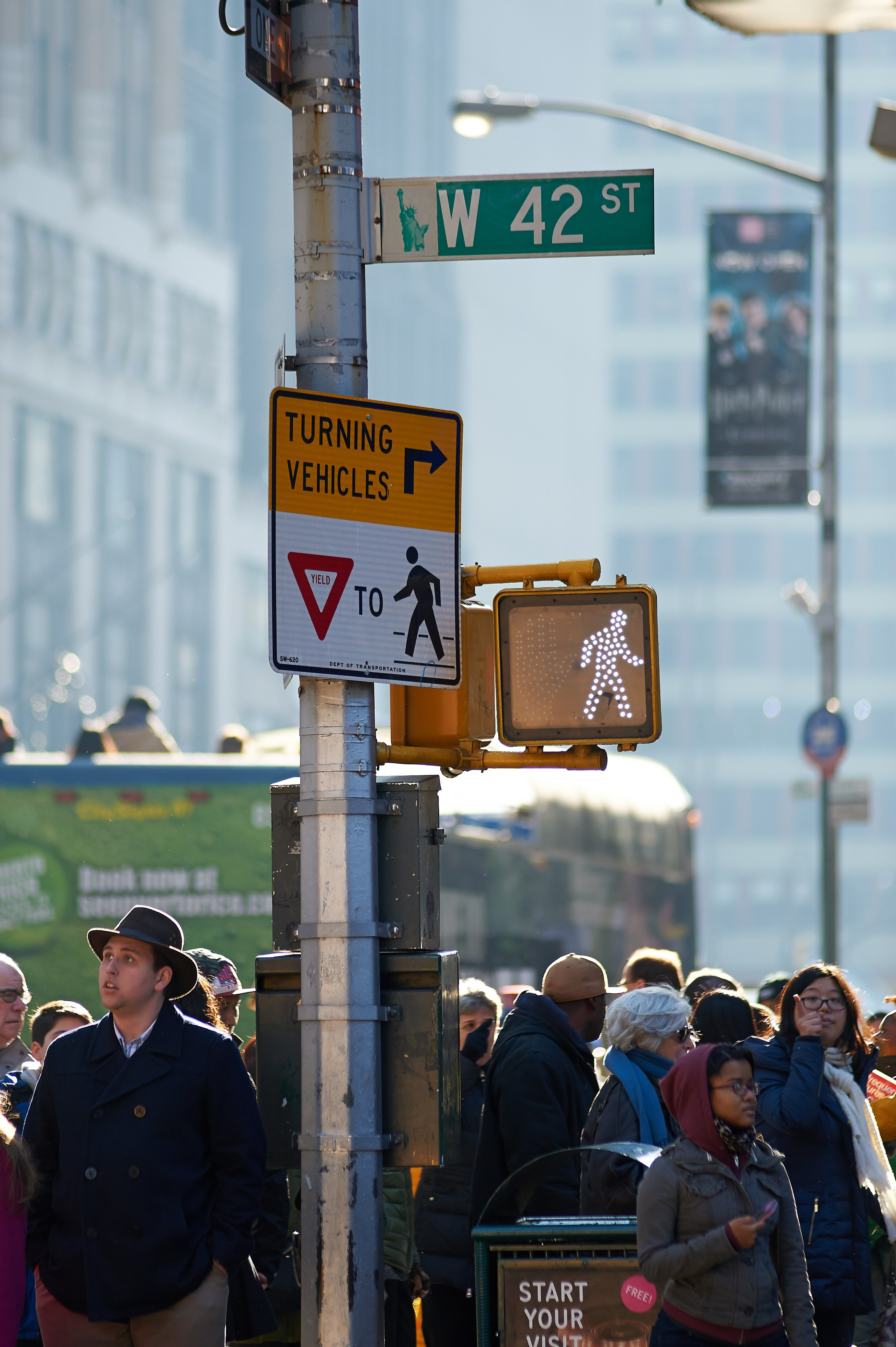 РЕПОРТАЖ. Www.apowerstudio.com