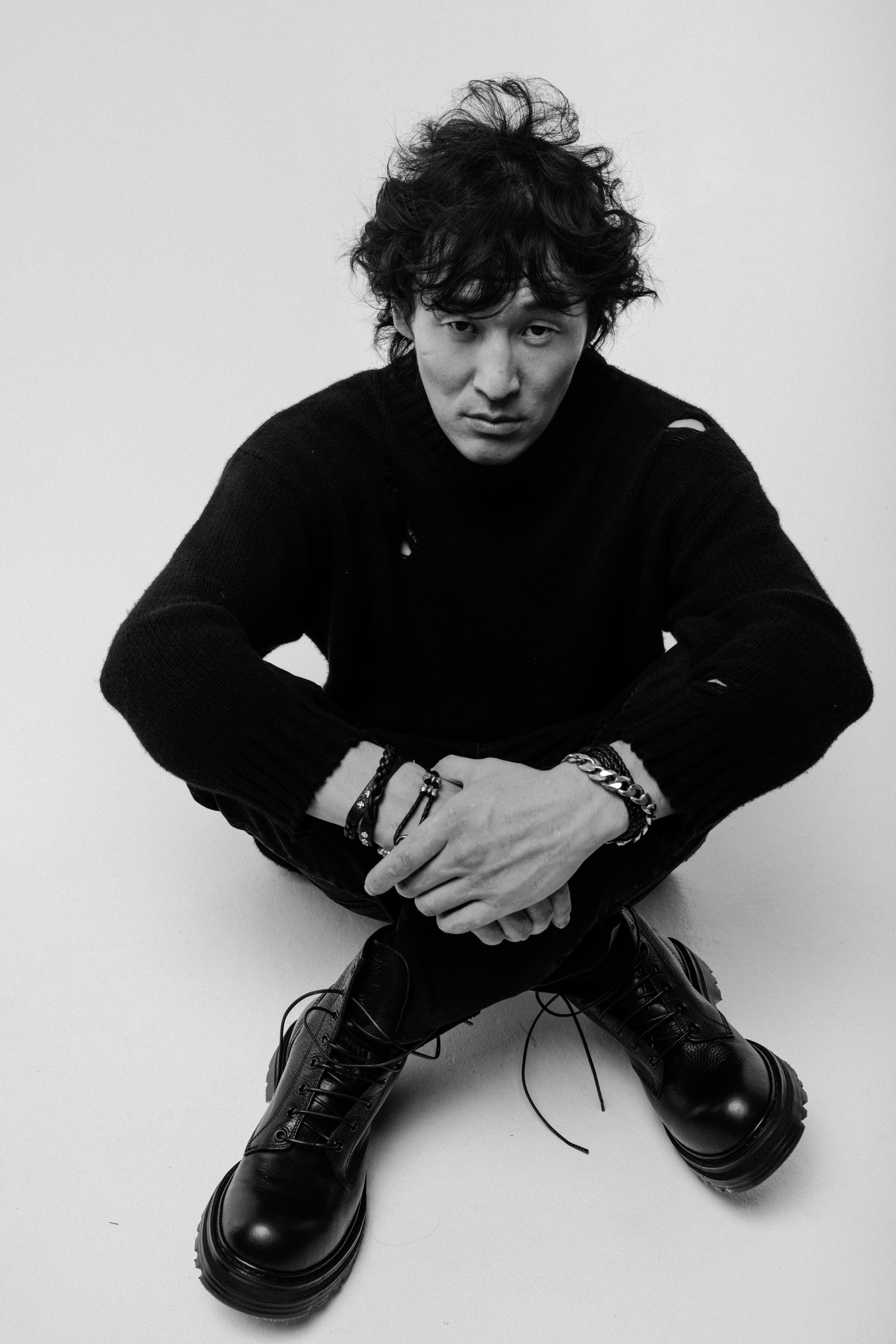 мужская черно-белая съемка