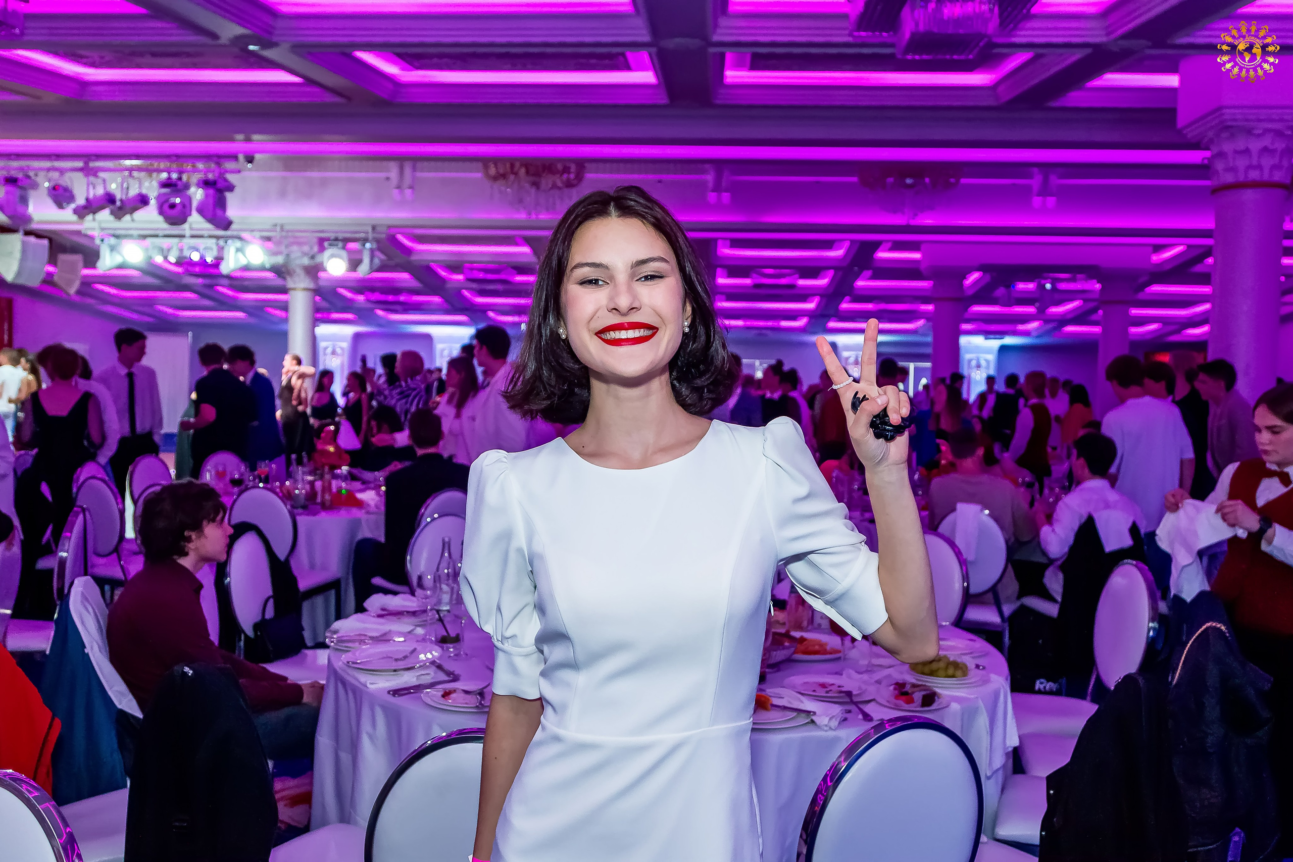 Выпускной 2023 (11-е классы) Triumph City Hall Москва. Репортажная съемка в Москве и области. Анималистика