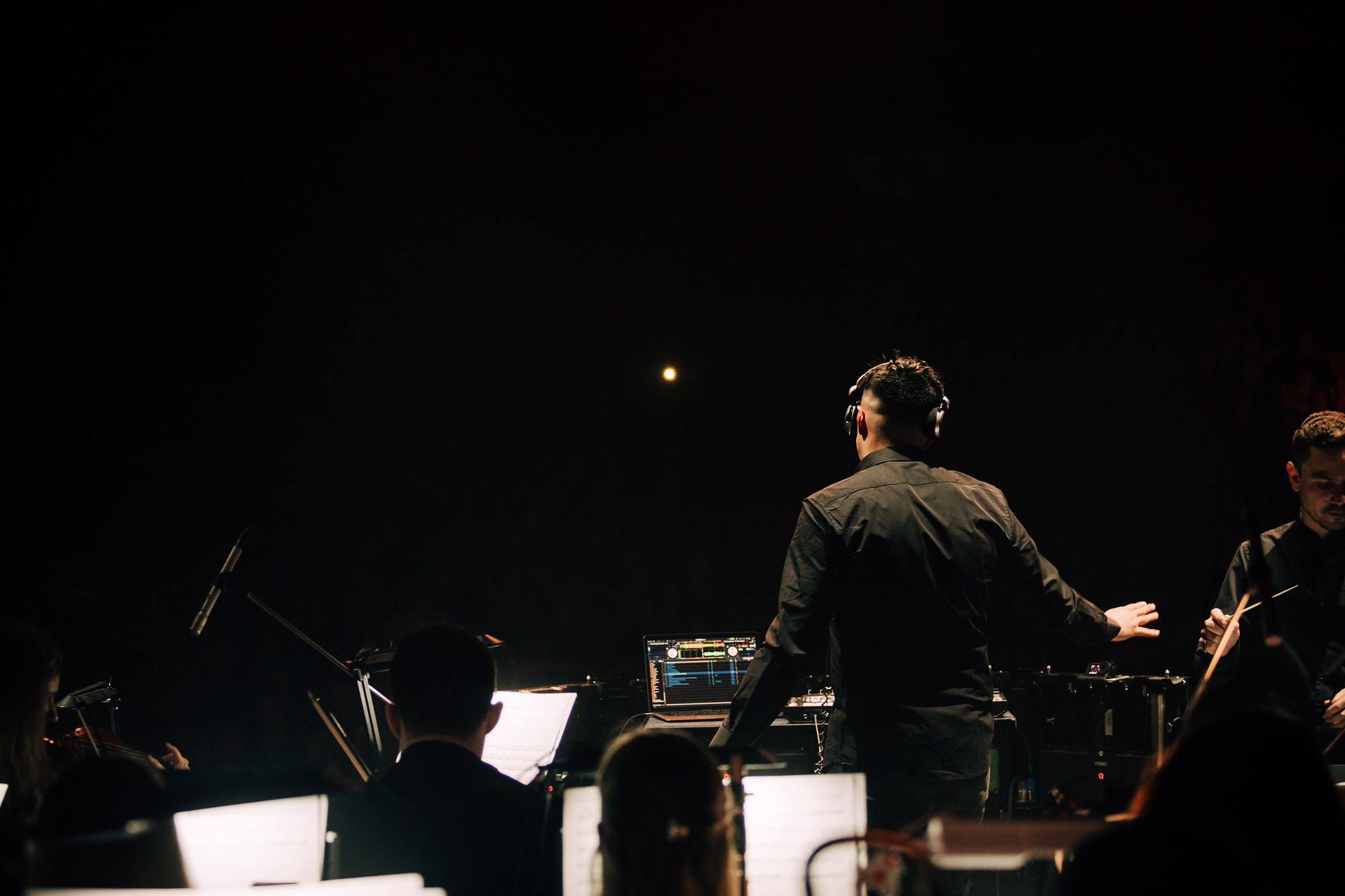 Концерт DJ Илья First. Свадебный фотограф Челябинск, Екатеринбург, Курган — Виктор Слуднов