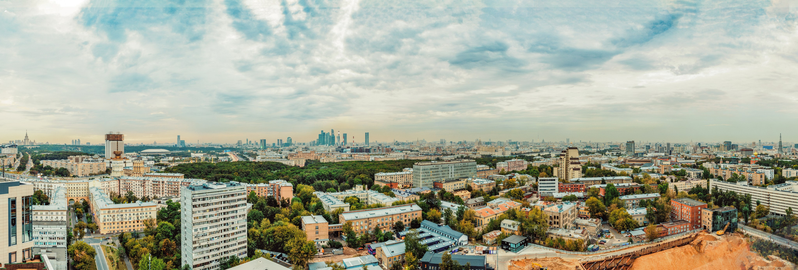 Cities in FINE ART style. Reportage, architectural, fine art photographer Lena Melnikova in Moscow