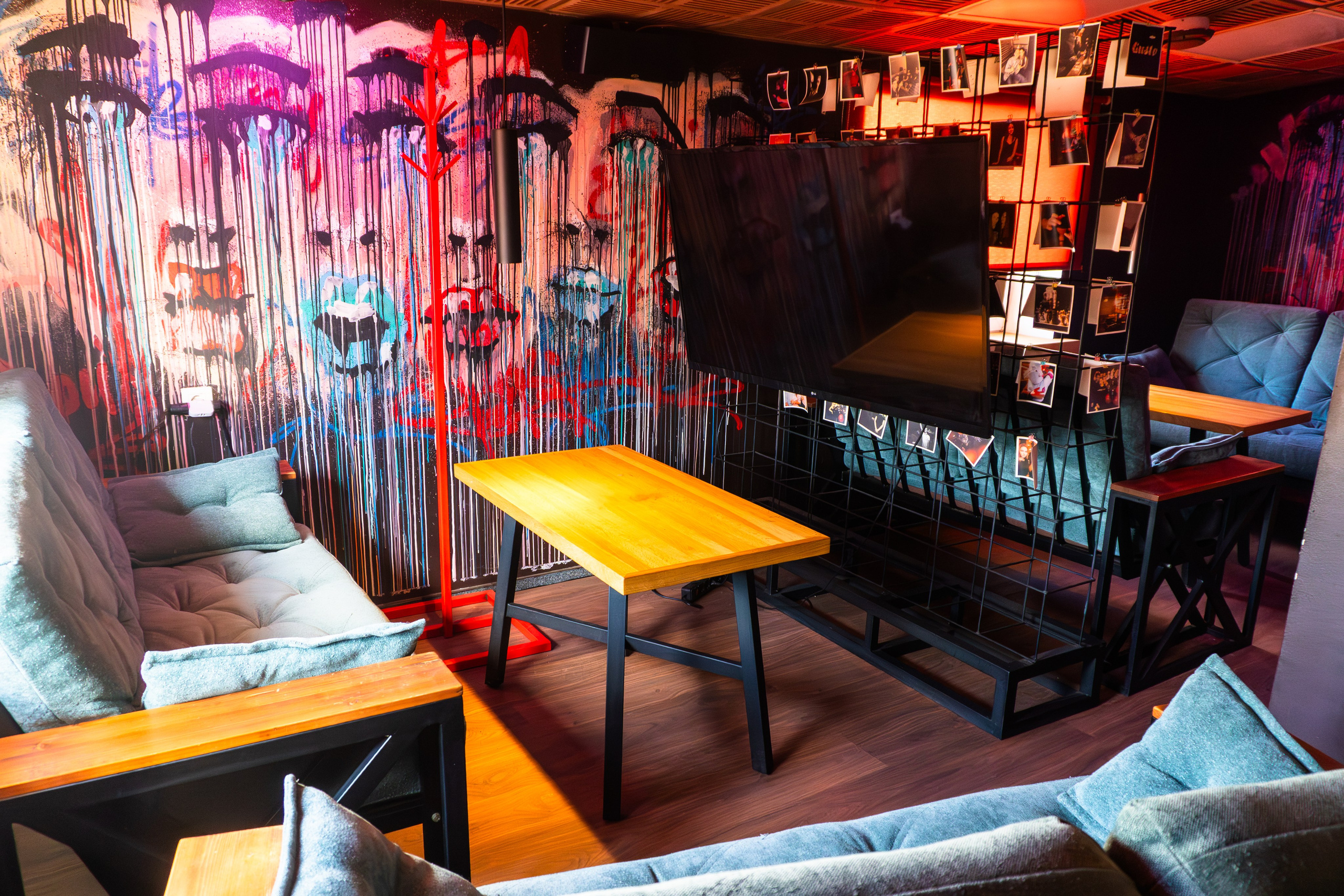 Фотографии заведения Gusto hookah. JOHNNY SOLOVEV VISION