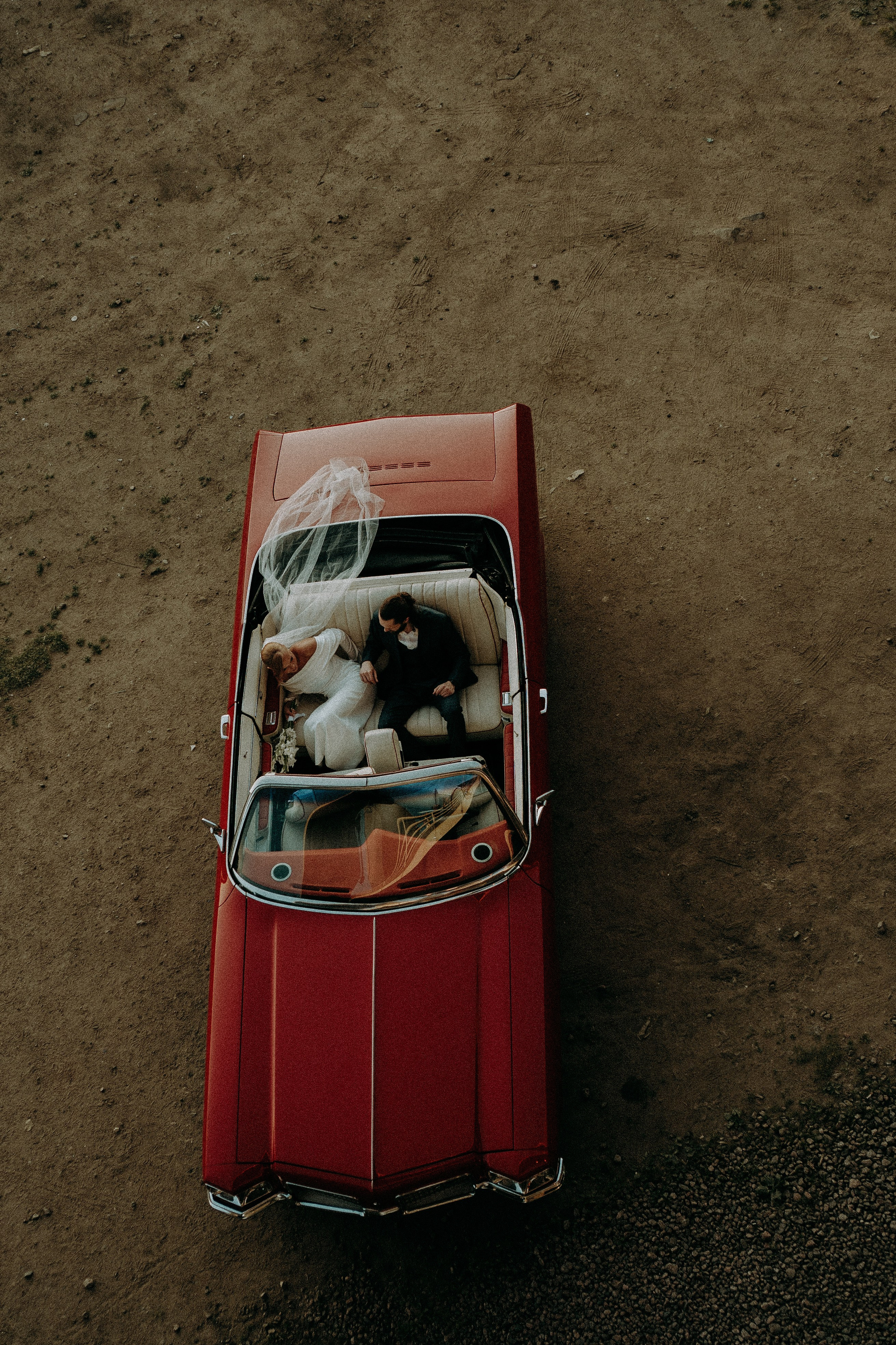 СВАДЕБНАЯ СЬЕМКА ВОЗЛЕ МСОТА БЕТАНКУРА НА КАБРИОЛЕТЕ. Профессиональный фотограф, Санкт-Петербург — Виктория Богомолова