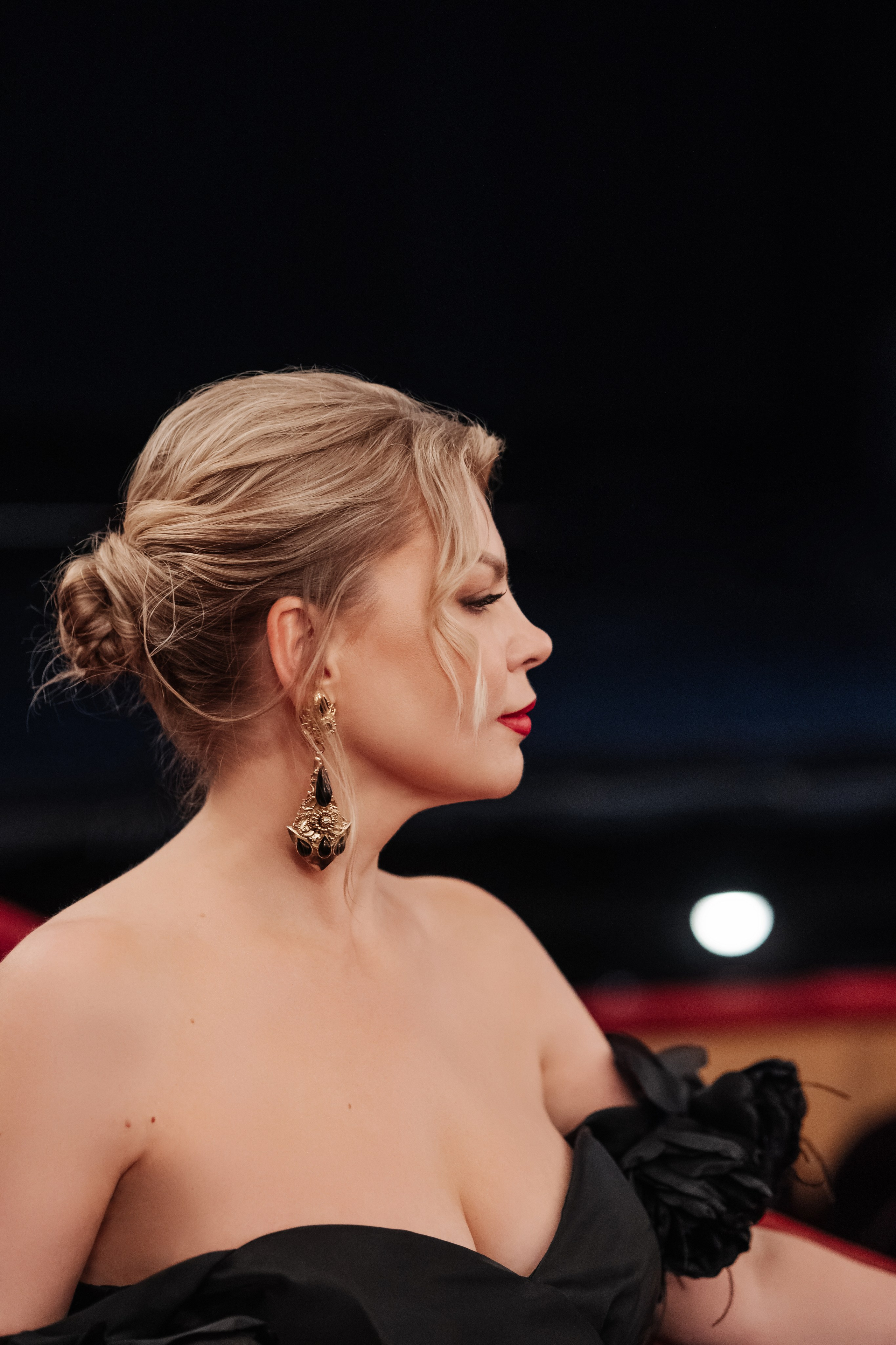 Фотопроект ТЕАТР. Анна Подчас — фотограф роскошных и успешных