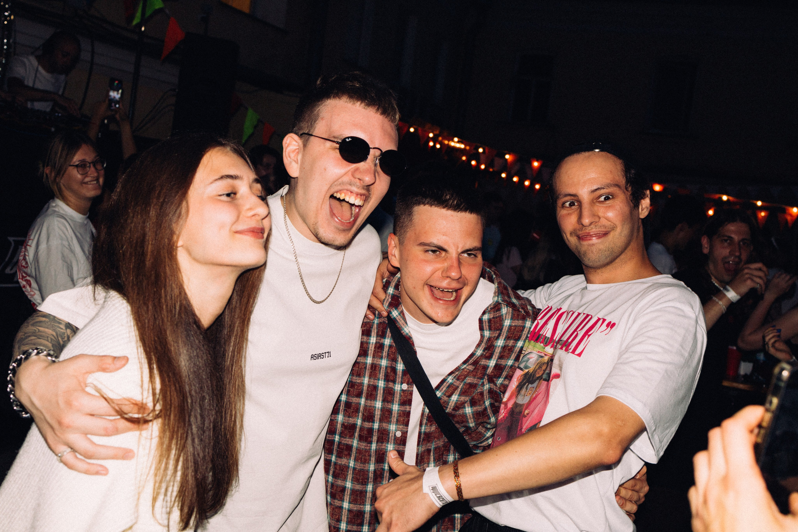 Двор в UPPERCUTS. СПАСИБО, ДАНИЛ