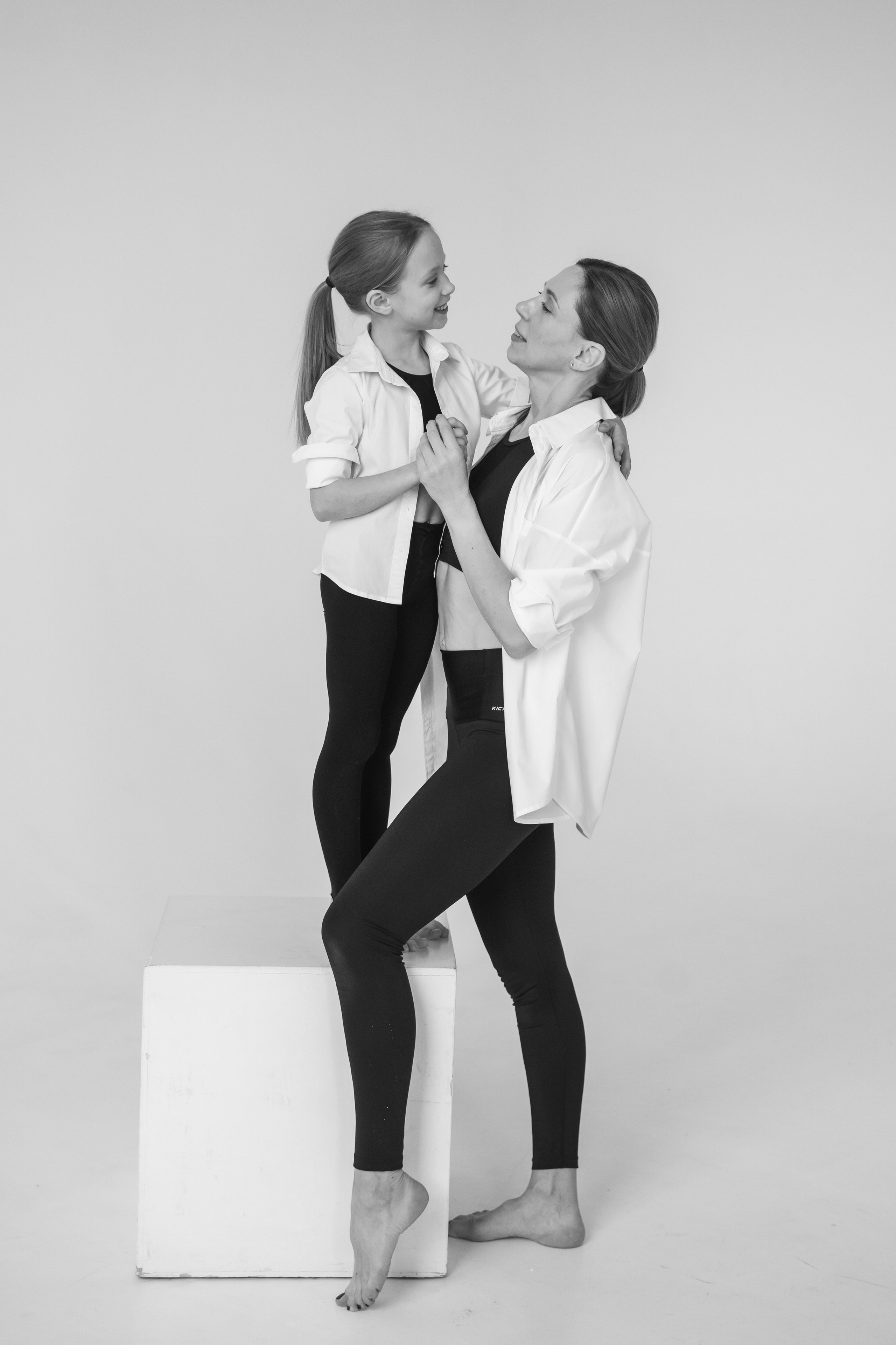 Мама и дочь. Главная