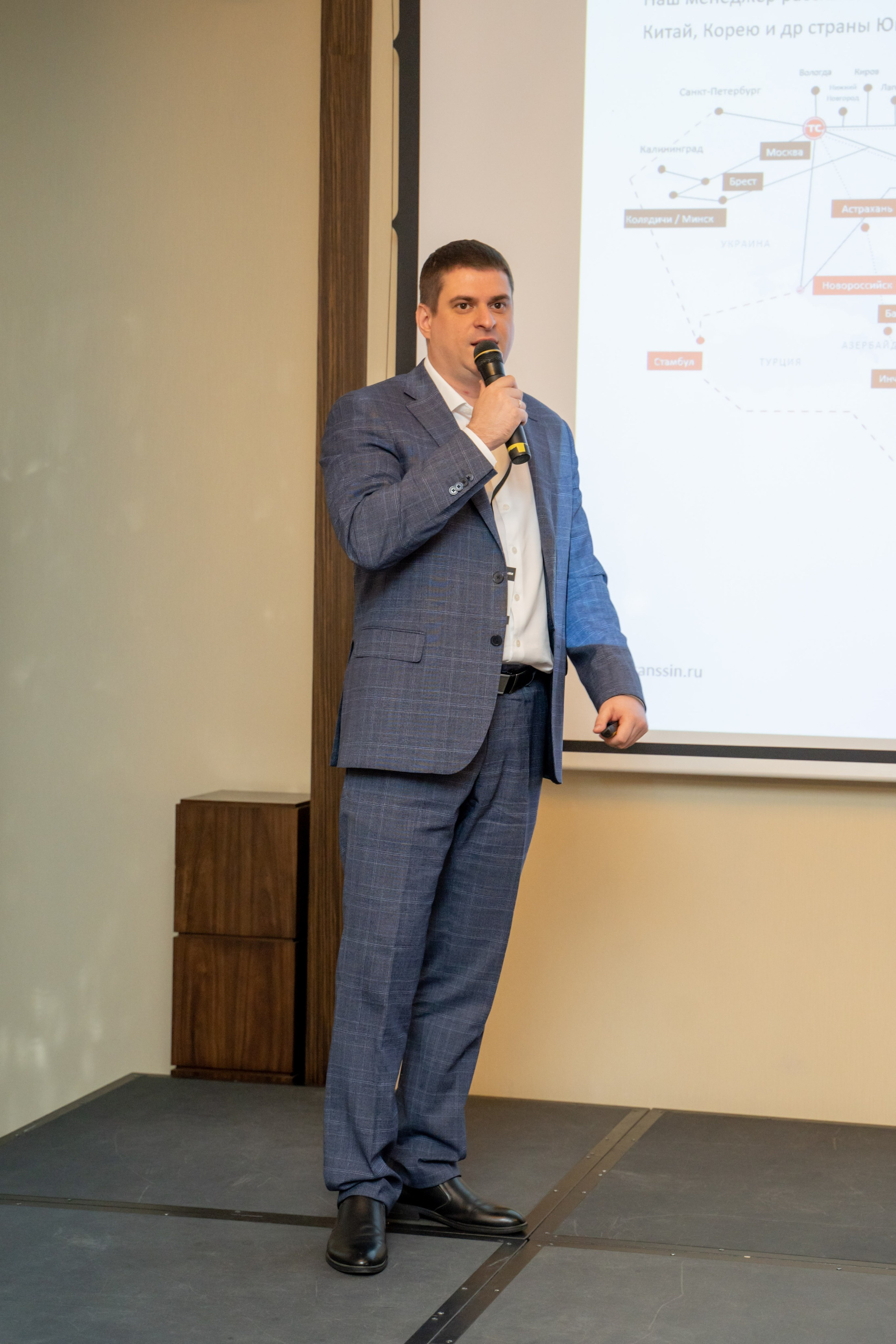 Репортаж «ЗАКОНТЕЙНЕРАМИ». Главная