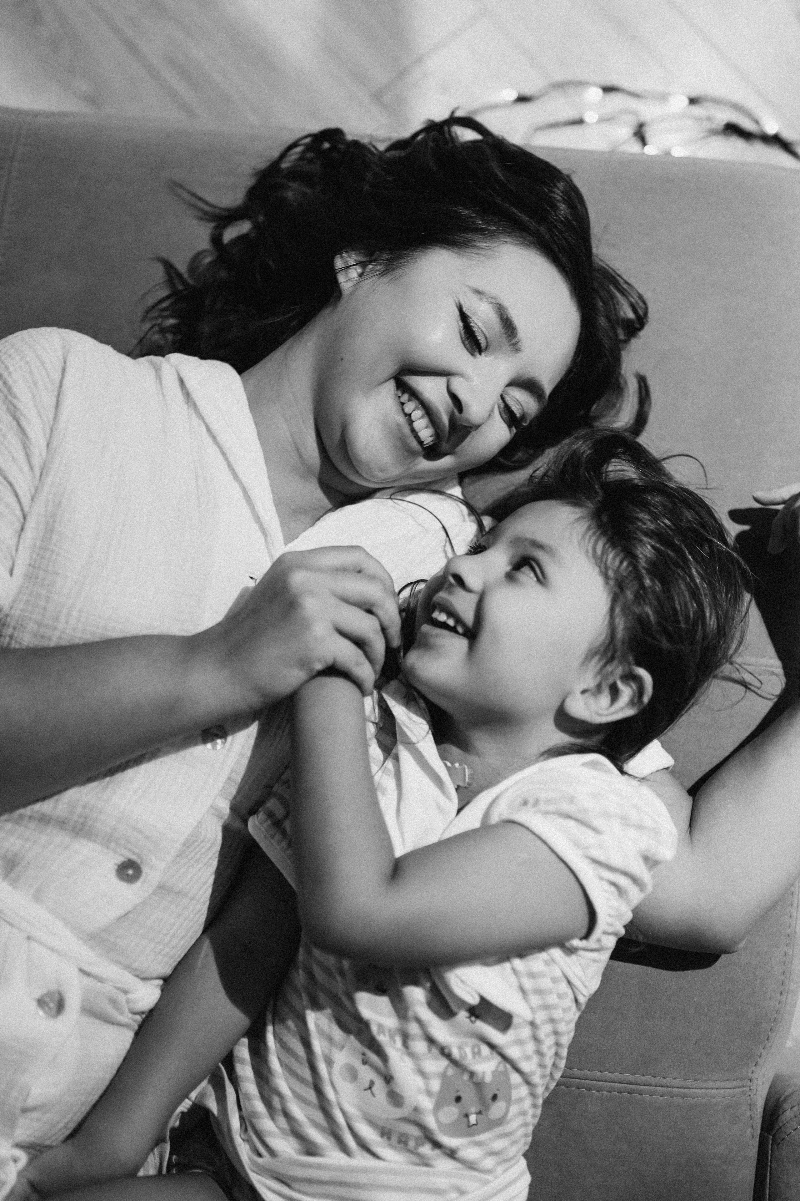 ЧБ. Фотограф в Жезказгане. Графический дизайнер