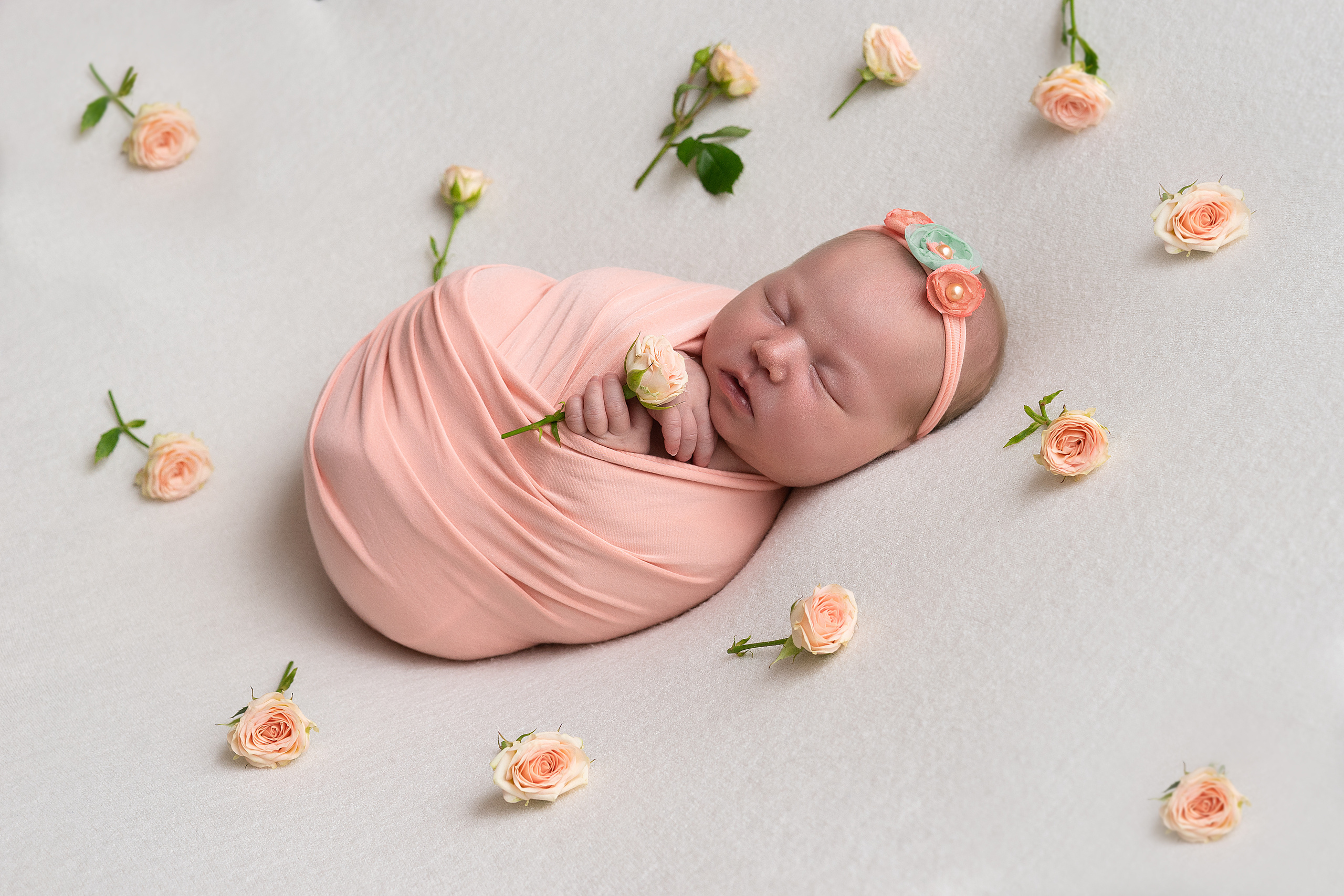 Новорожденные. Фотограф в Новосибирске