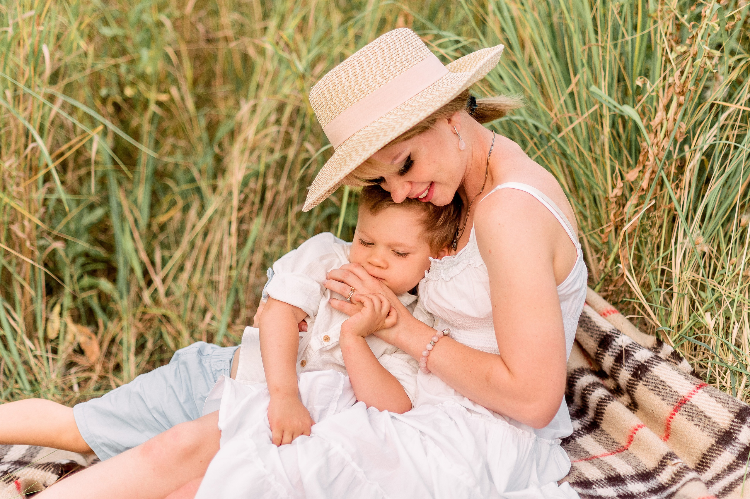 В поле. Фотограф Юлия Попова