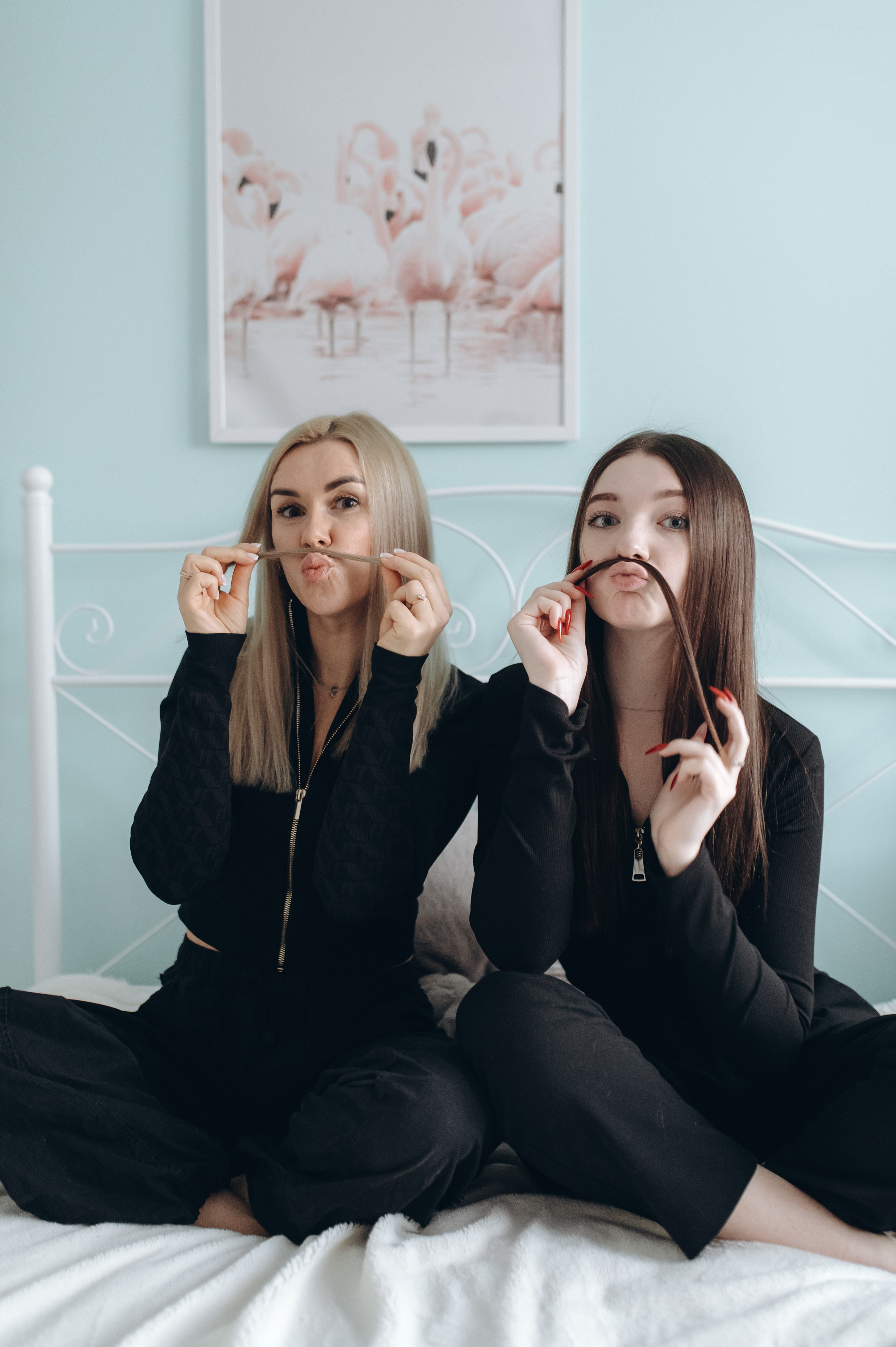 Виталя Аня Ариша Марк Бетти Яр Парк. Семьи