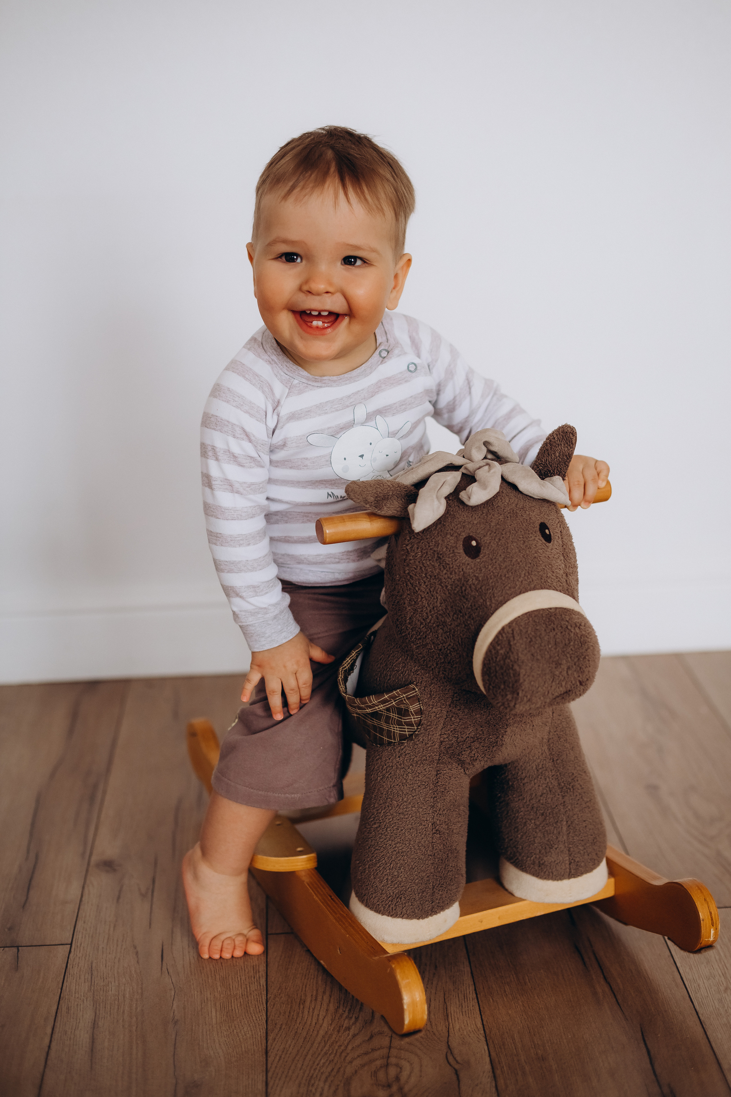 Льву 1 годик. Фотограф Карпачан Анастасия