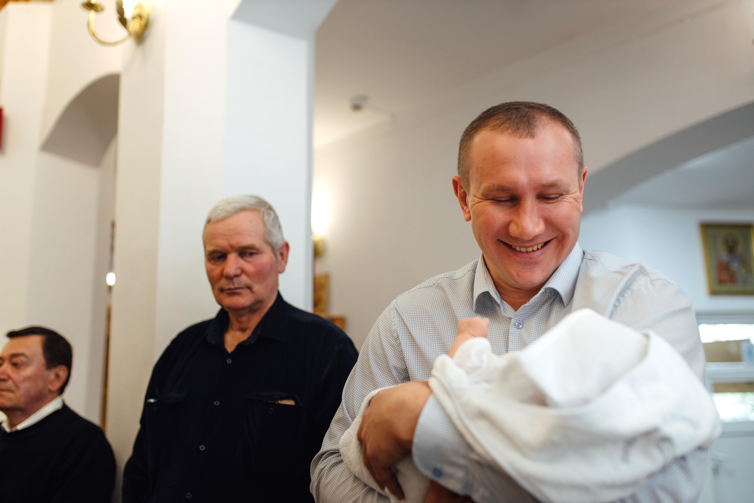 Крещение Ники, храм Петра и Павла, Жодино, апрель 2023