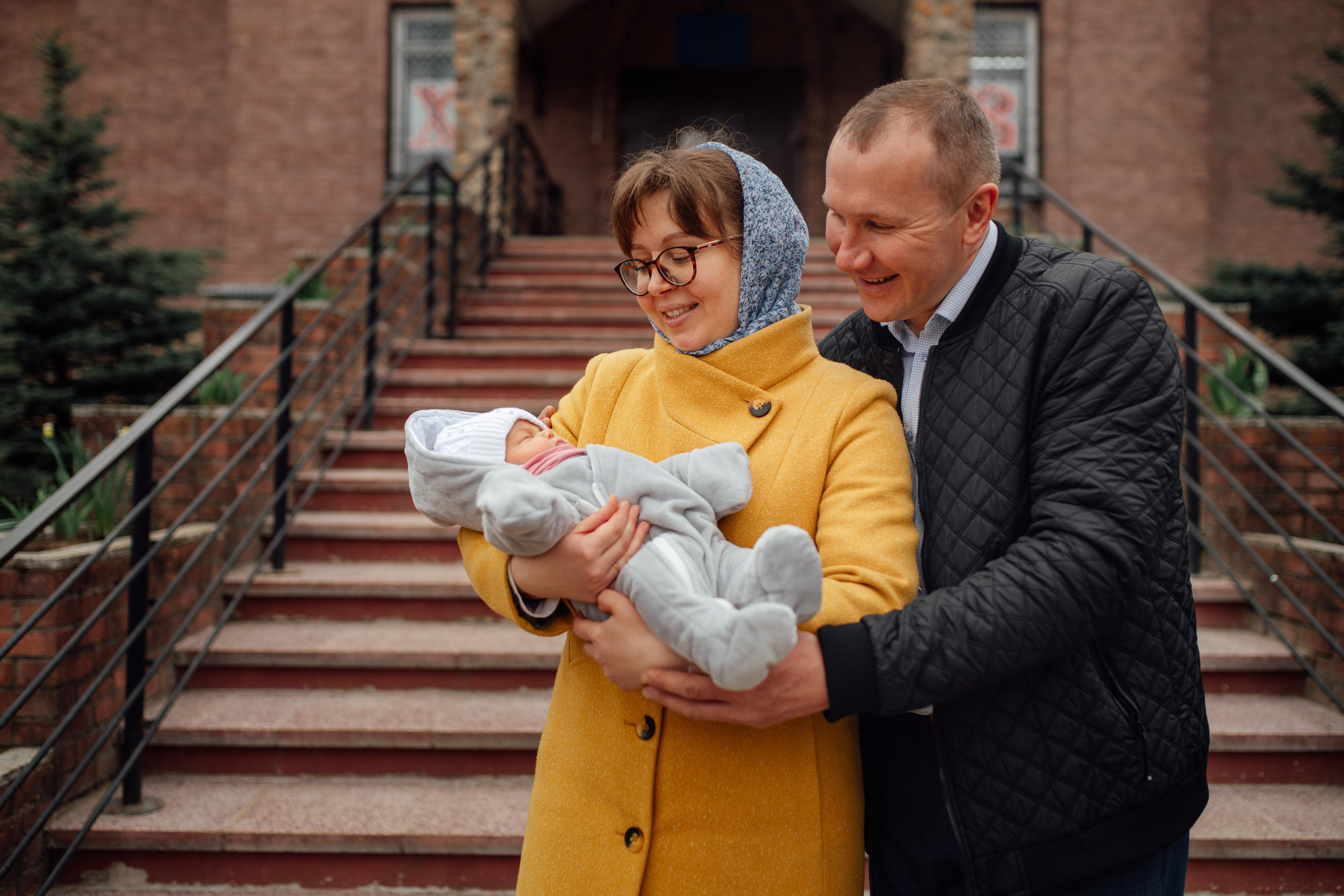 Крещение Ники, храм Петра и Павла, Жодино, апрель 2023