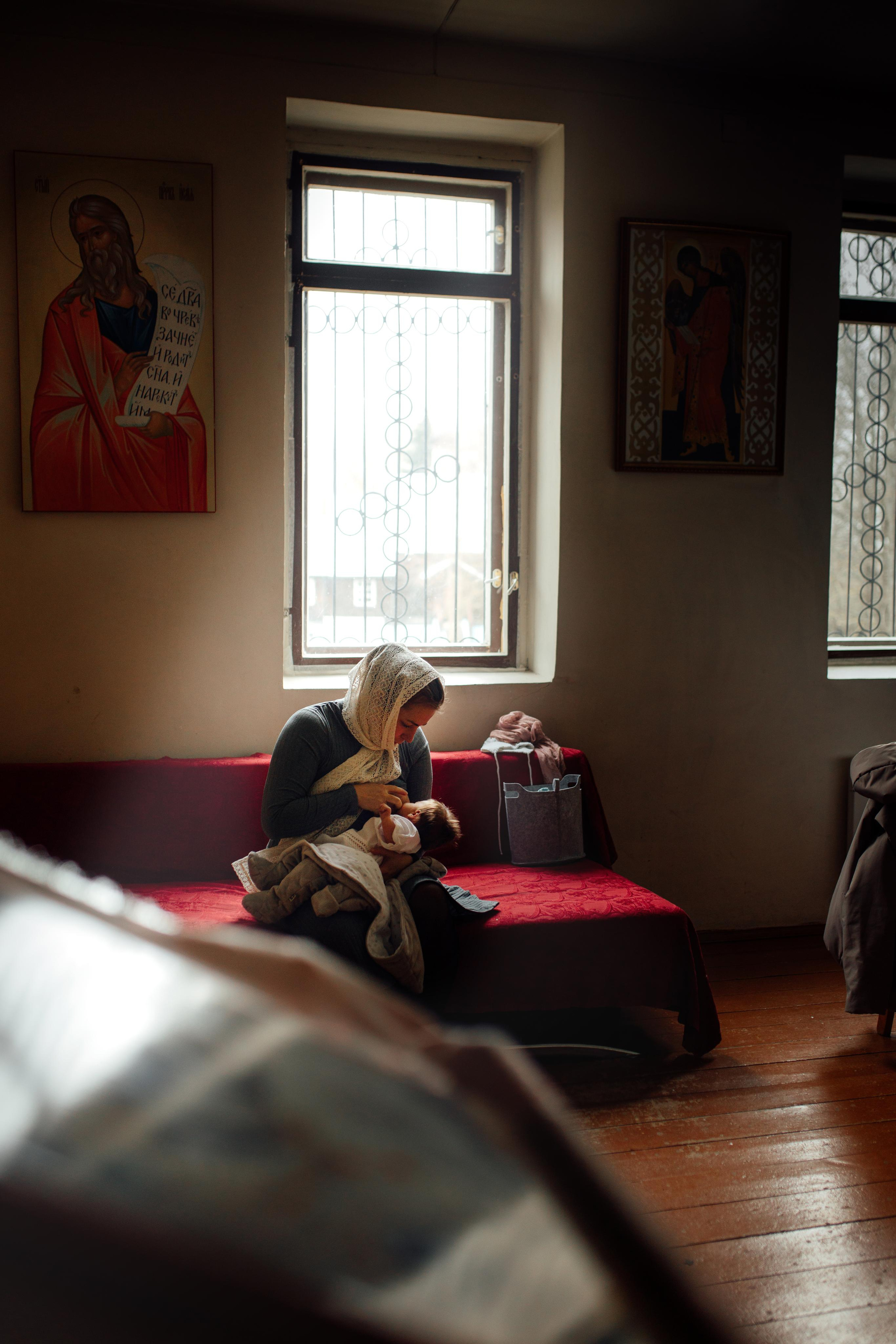 Крещение Ники, храм Петра и Павла, Жодино, апрель 2023