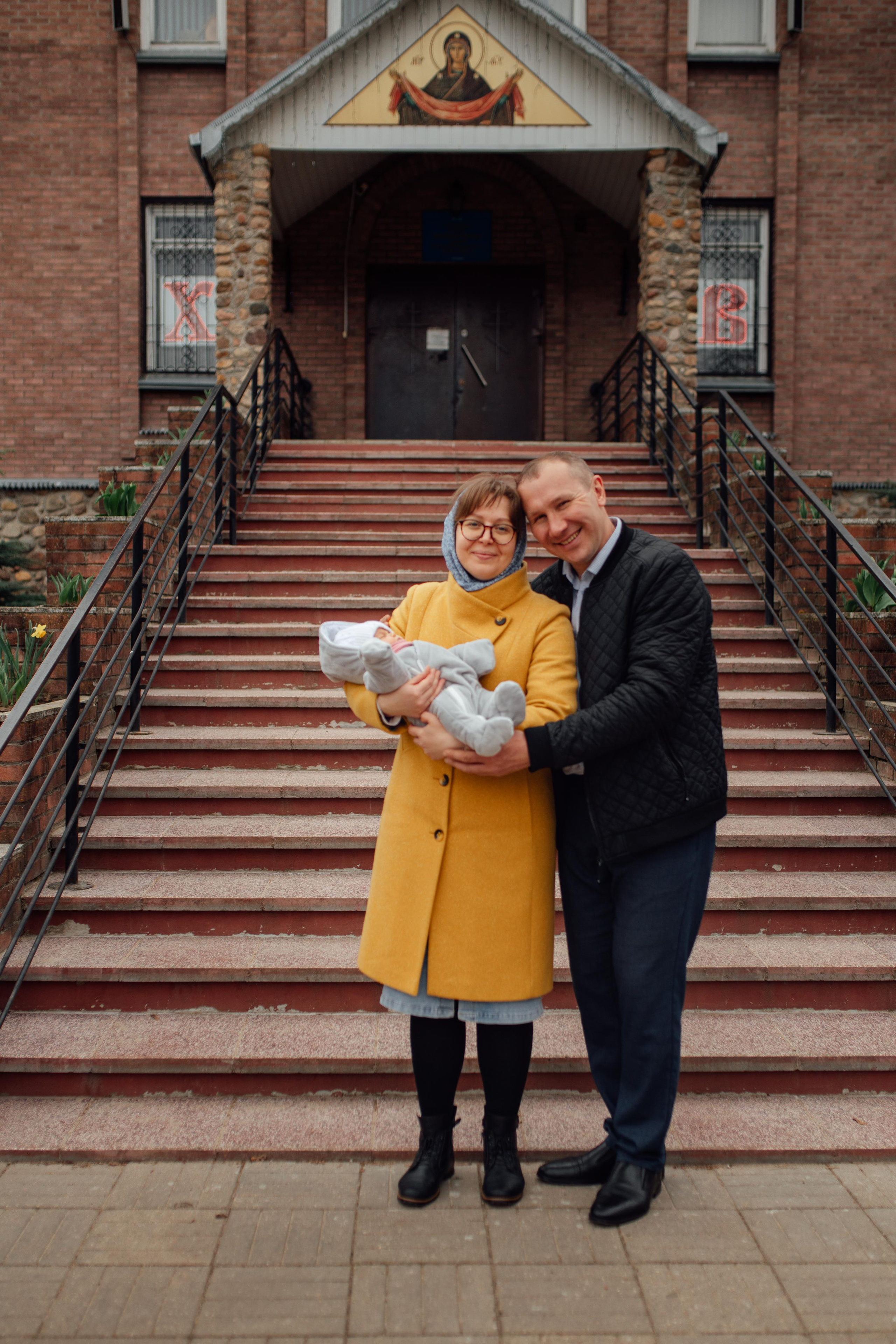 Крещение Ники, храм Петра и Павла, Жодино, апрель 2023