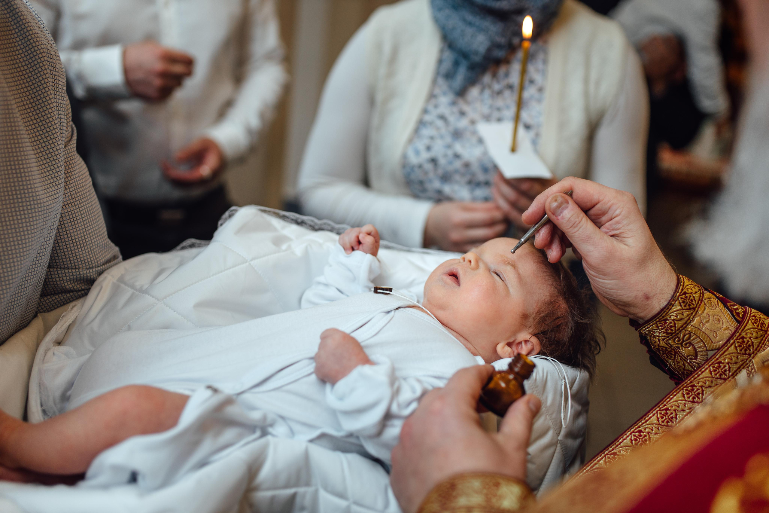 Крещение Ники, храм Петра и Павла, Жодино, апрель 2023