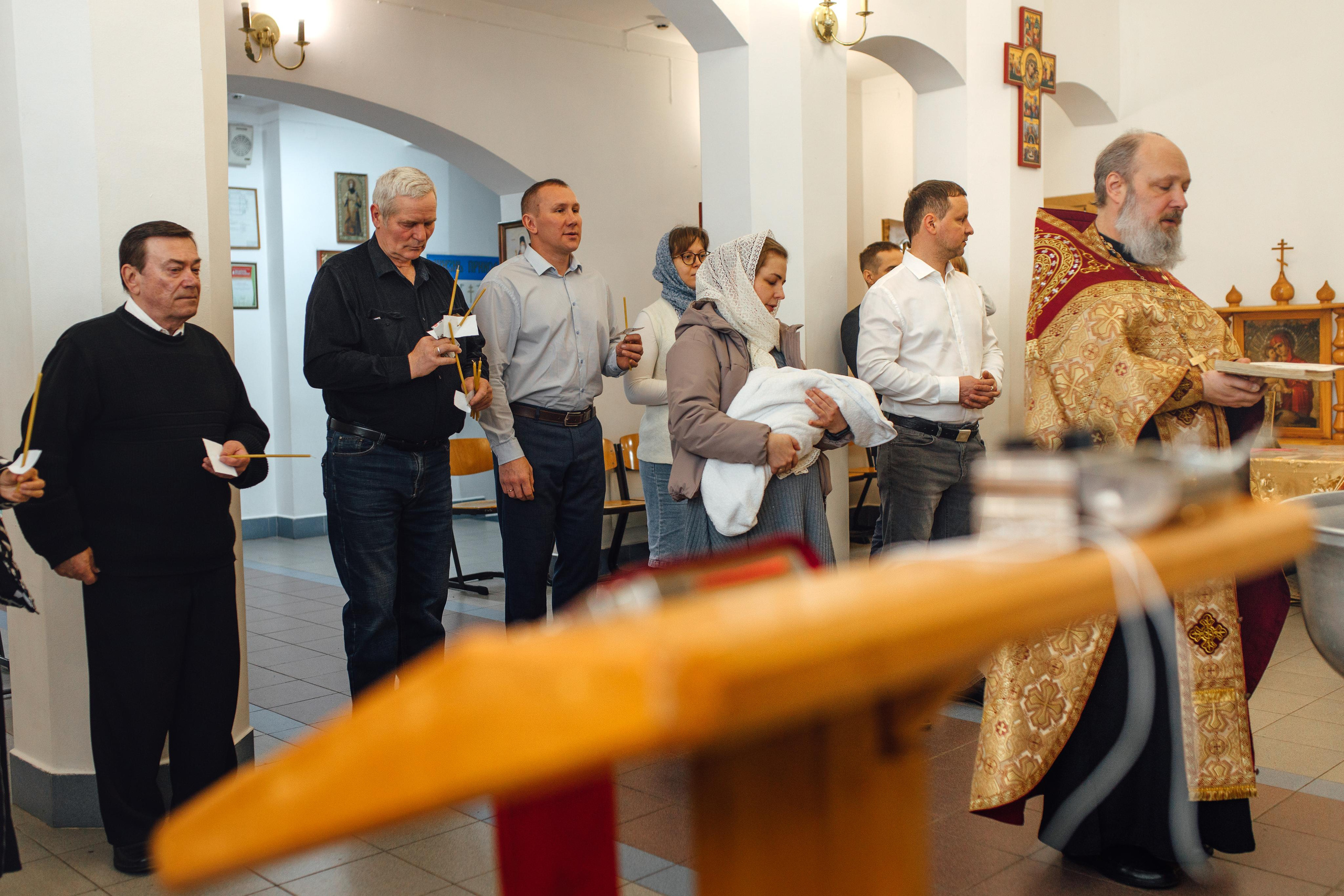 Крещение Ники, храм Петра и Павла, Жодино, апрель 2023