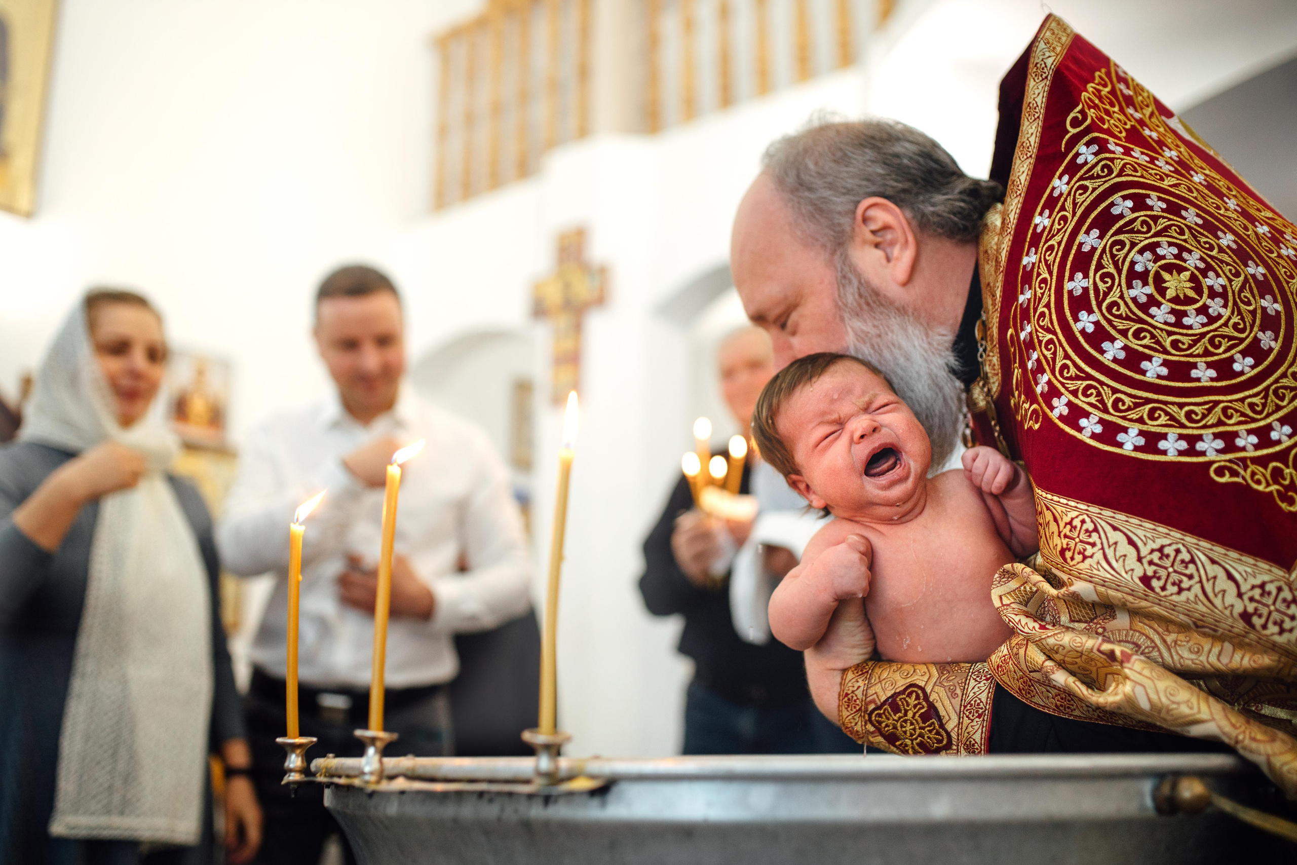 Крещение Ники, храм Петра и Павла, Жодино, апрель 2023