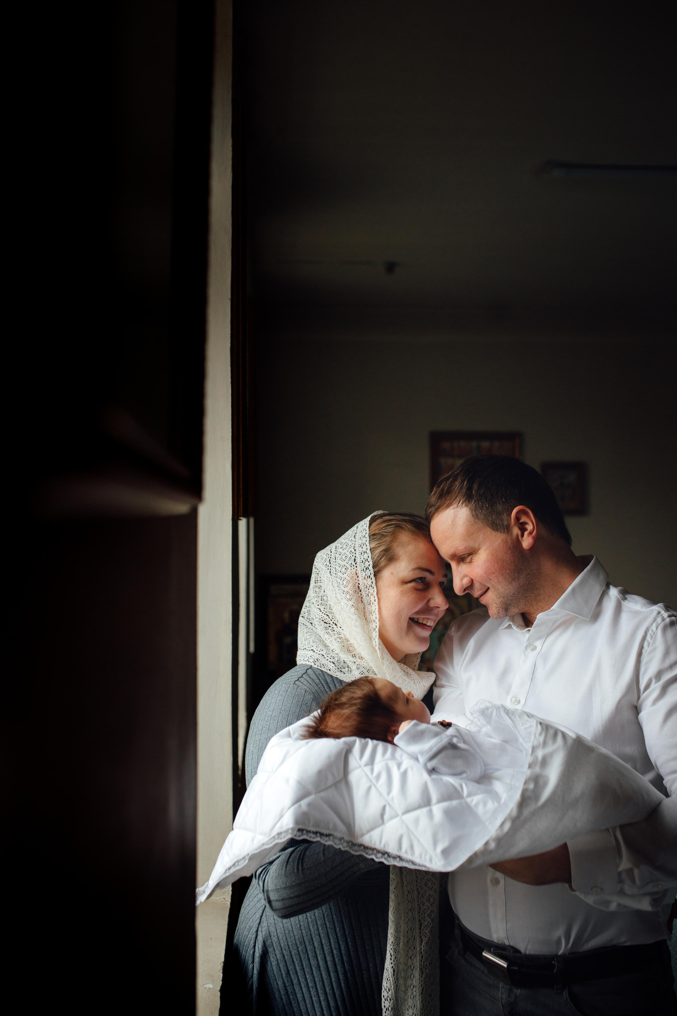 Крещение Ники, храм Петра и Павла, Жодино, апрель 2023