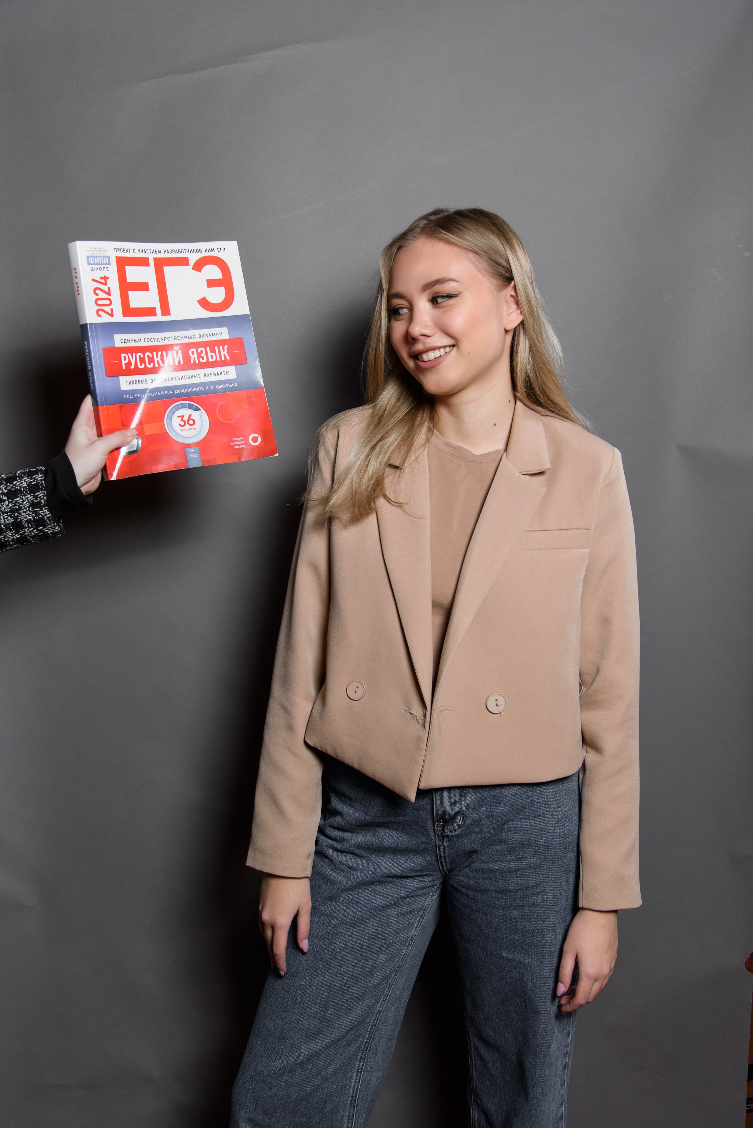 Фотосъемка на альбомы 9-11 классы. Выпускные альбомы Искитим Бердск Новосибирск