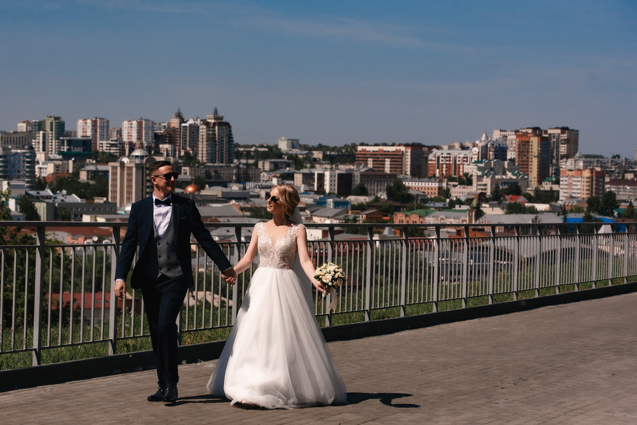 Свадьба в солнечный день в Барнауле. Сергей Богомолов. Свадебный и семейный фотограф