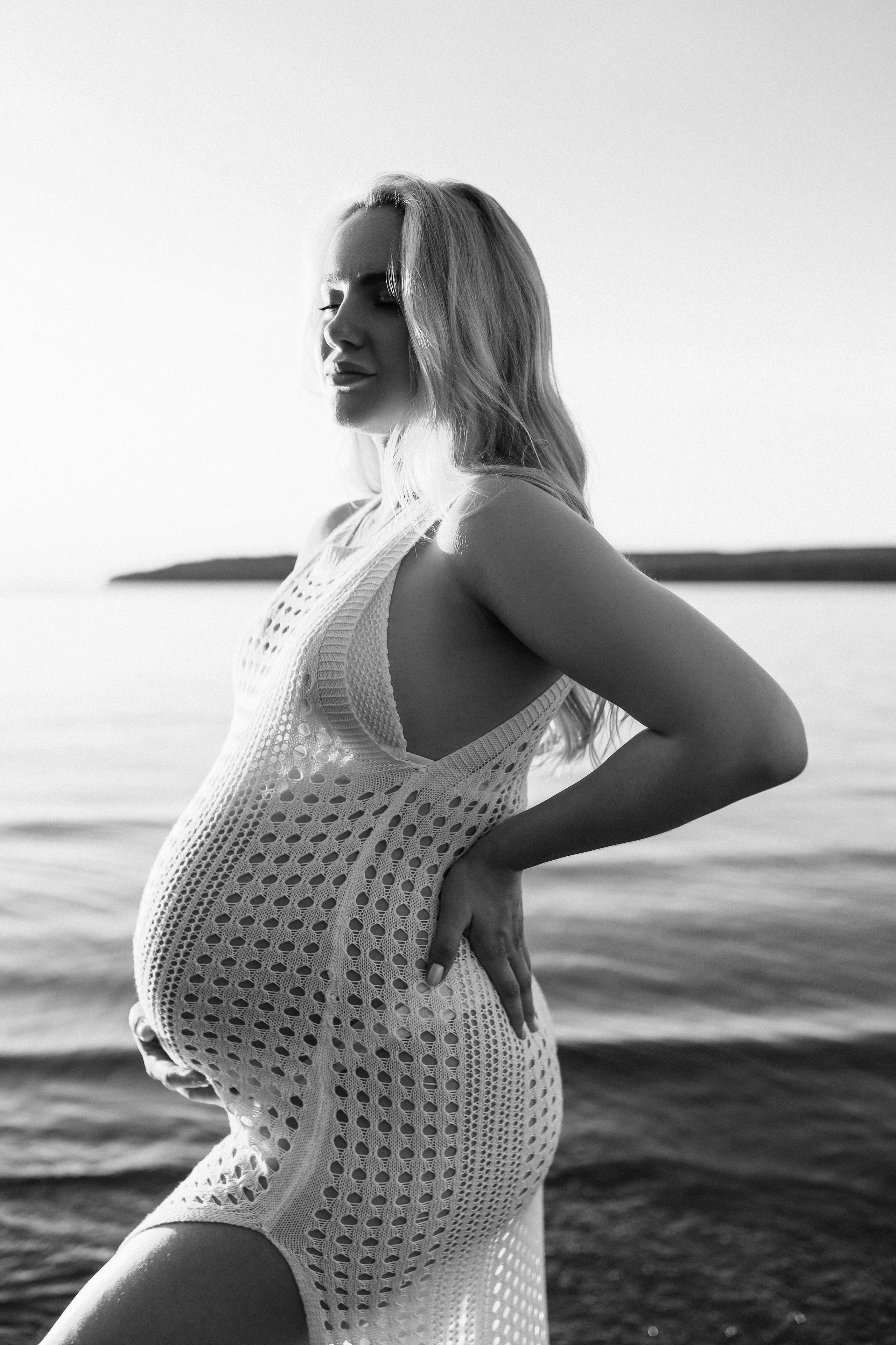 Беременность на берегу. Дьячкова Мария фотограф