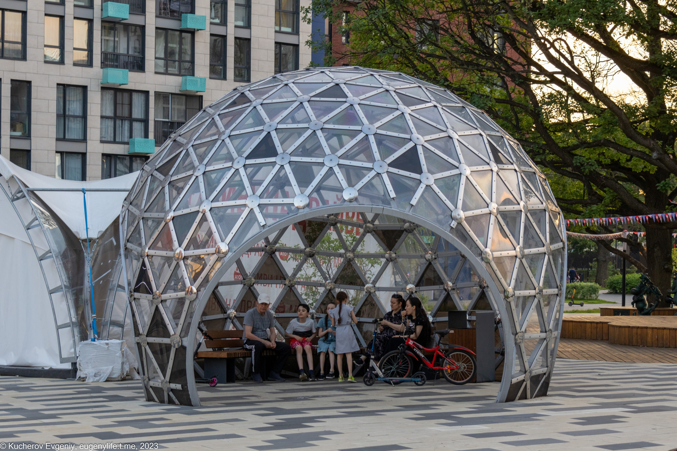 Скамейки. Кучеров Евгений. Фотограф