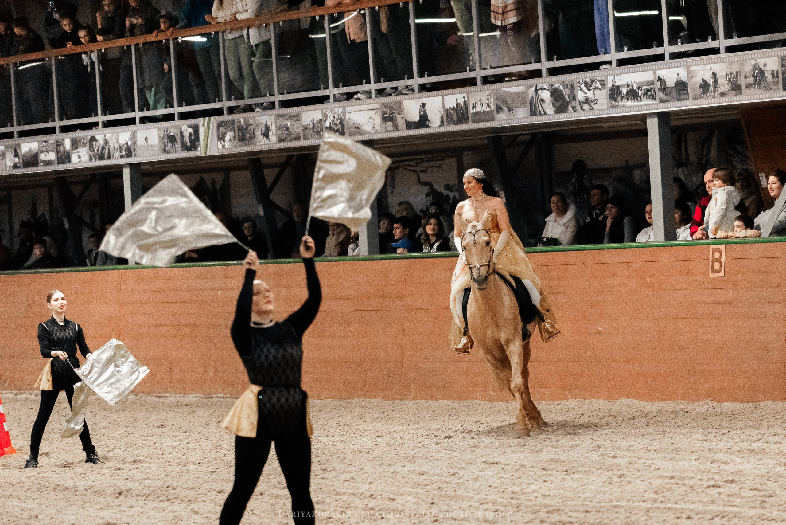 Конное представление «Дыхание Звёзд». Конный фотограф Куракина Дарья • Фотосессии с лошадьми