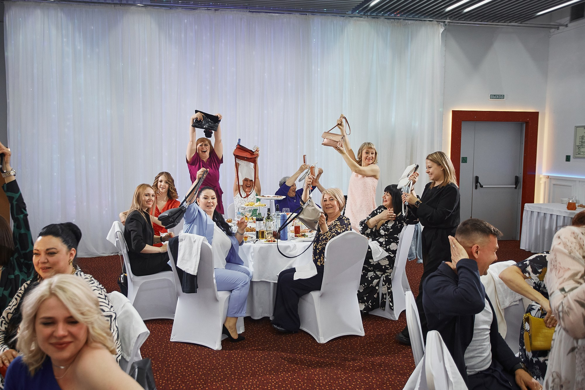 Открытие мед. центра VITOM. Свадебный фотограф Челябинск, Екатеринбург, Курган — Виктор Слуднов