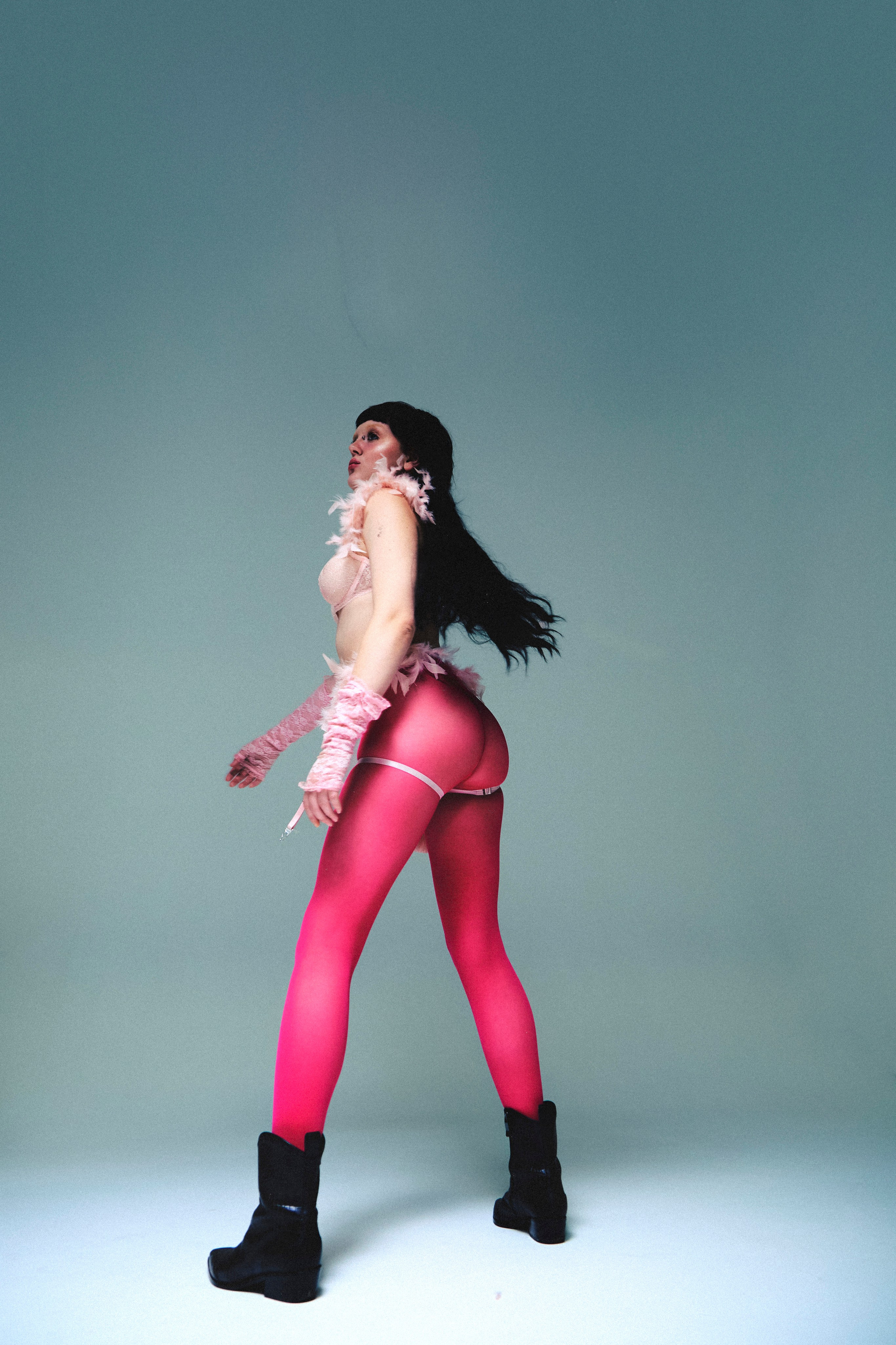 Sandra (lumpenmen). Arina Kharakhashian