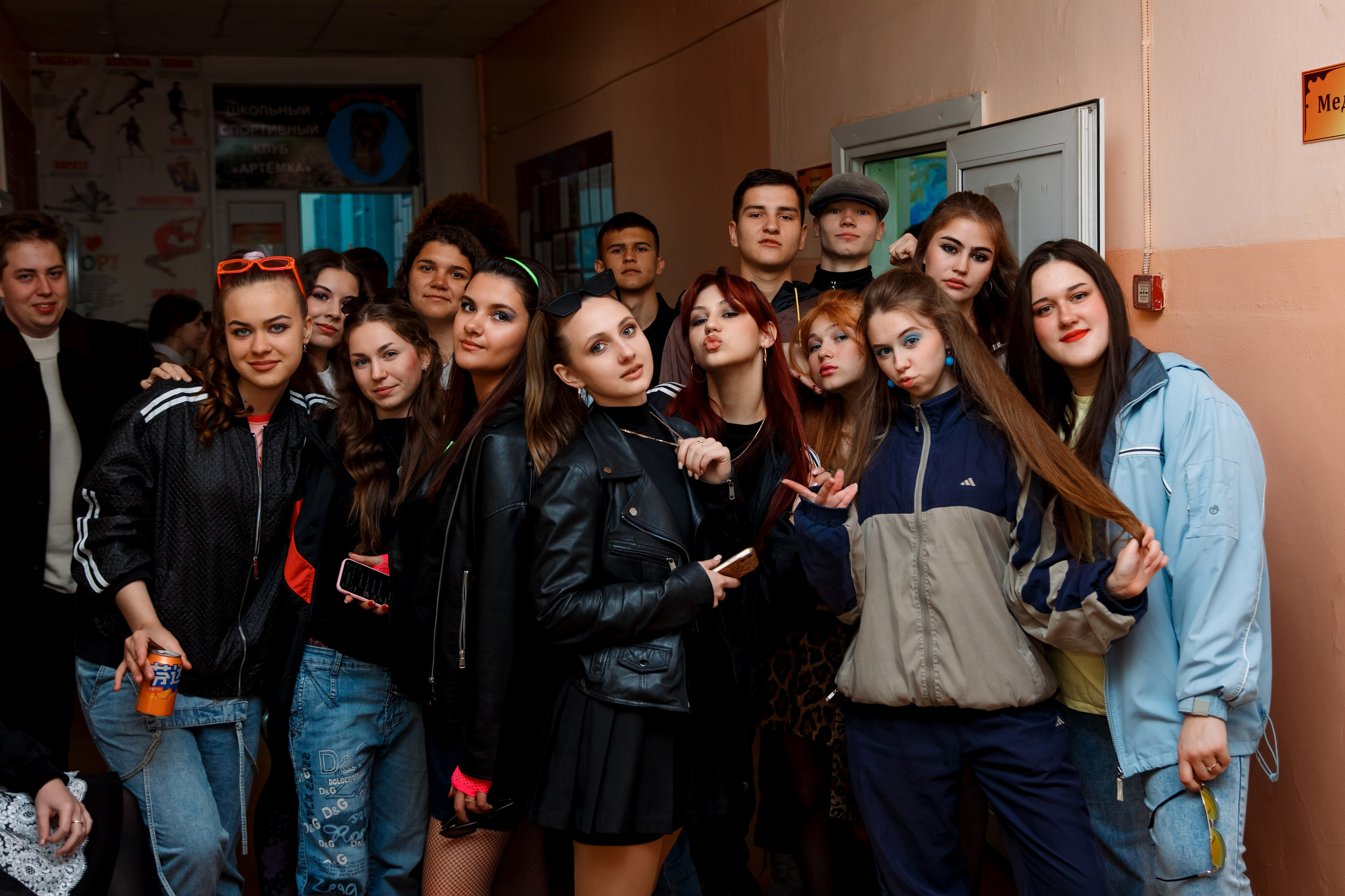 11 класс день не послушания в школе. Фотограф Любовь Корниенко, Примоский край